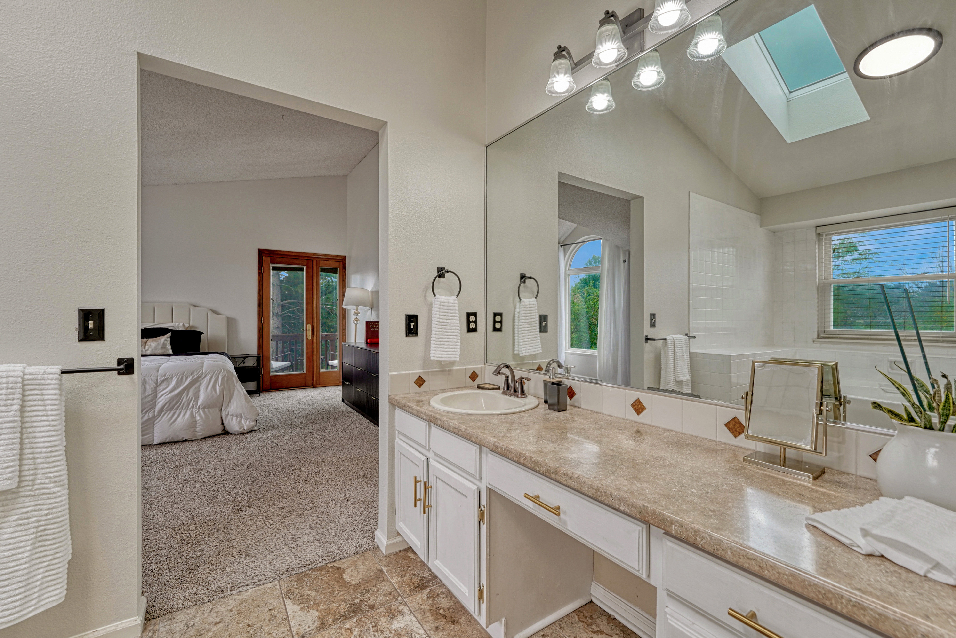  Welcome to Your New Home, Ideally Situated in the Heart of Colorado Springs - 物件實景