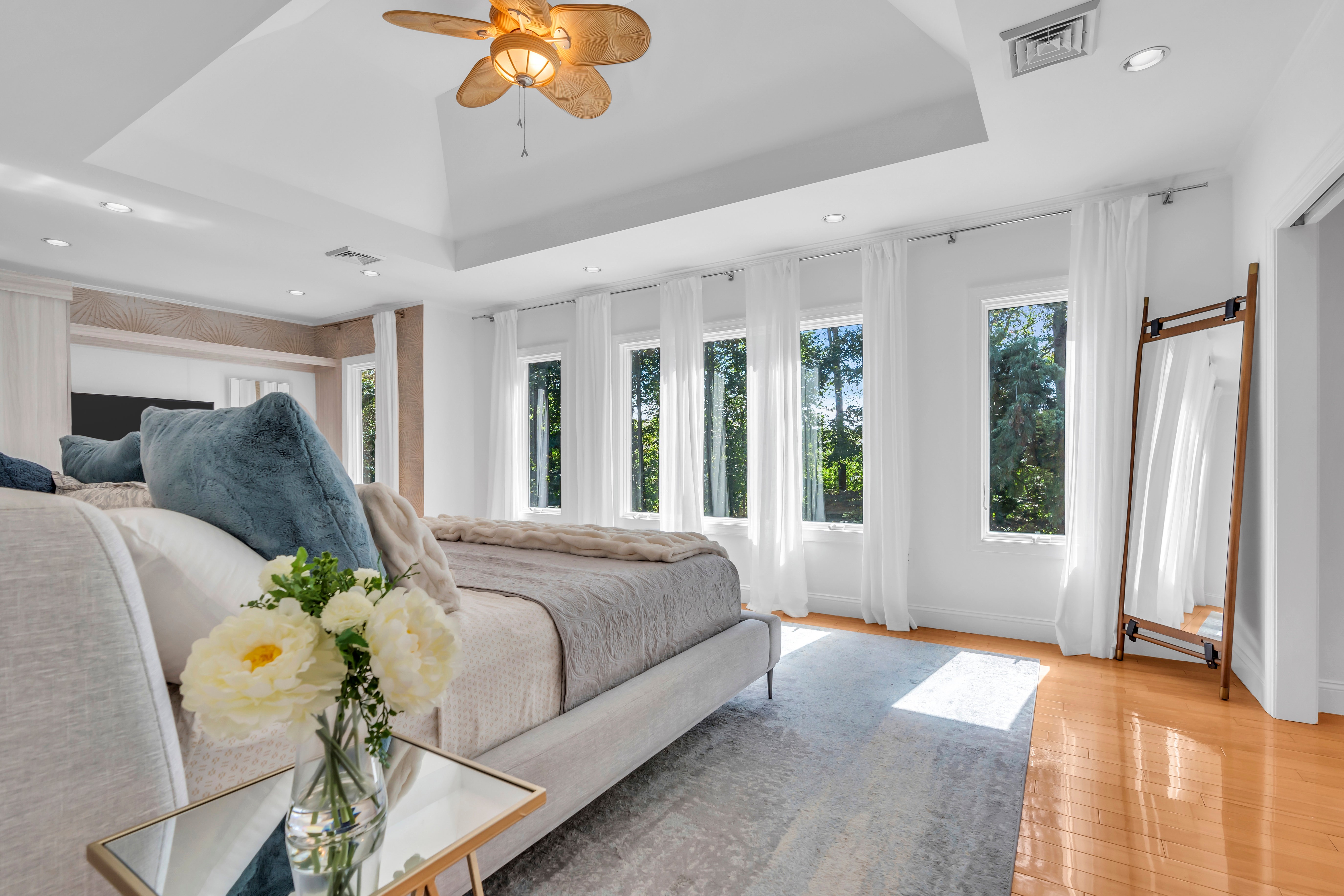  5-Bedroom Colonial in Lincroft - 物件實景