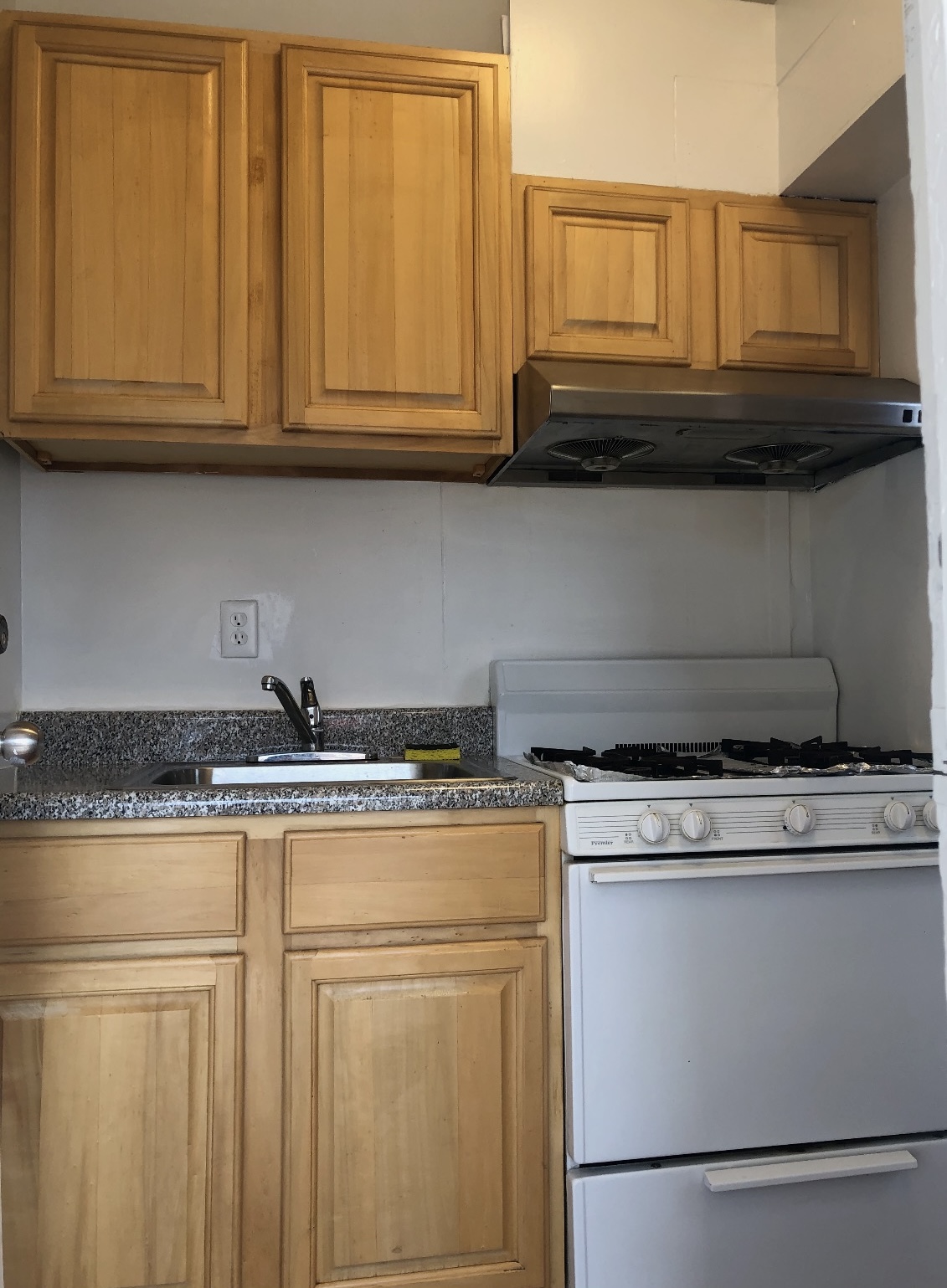 1409 NEPTUNE AVE, BROOKLYN, New York, 11224, United States, 4 Bedrooms Bedrooms, ,2 BathroomsBathrooms,Residential,For Sale,1409 NEPTUNE AVE,1657815