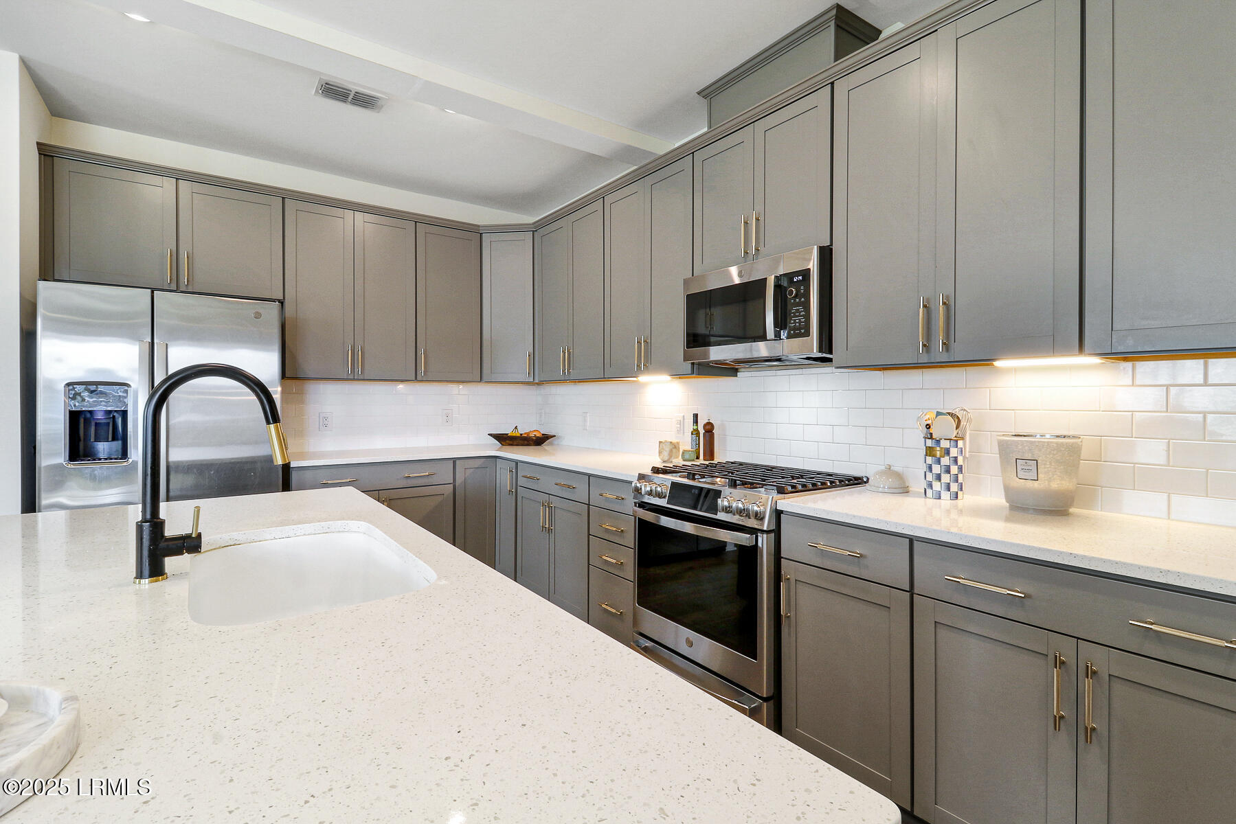 Bluffton, South Carolina, 29910, United States, 4 Bedrooms Bedrooms, ,3 BathroomsBathrooms,Residential,For Sale,1973212