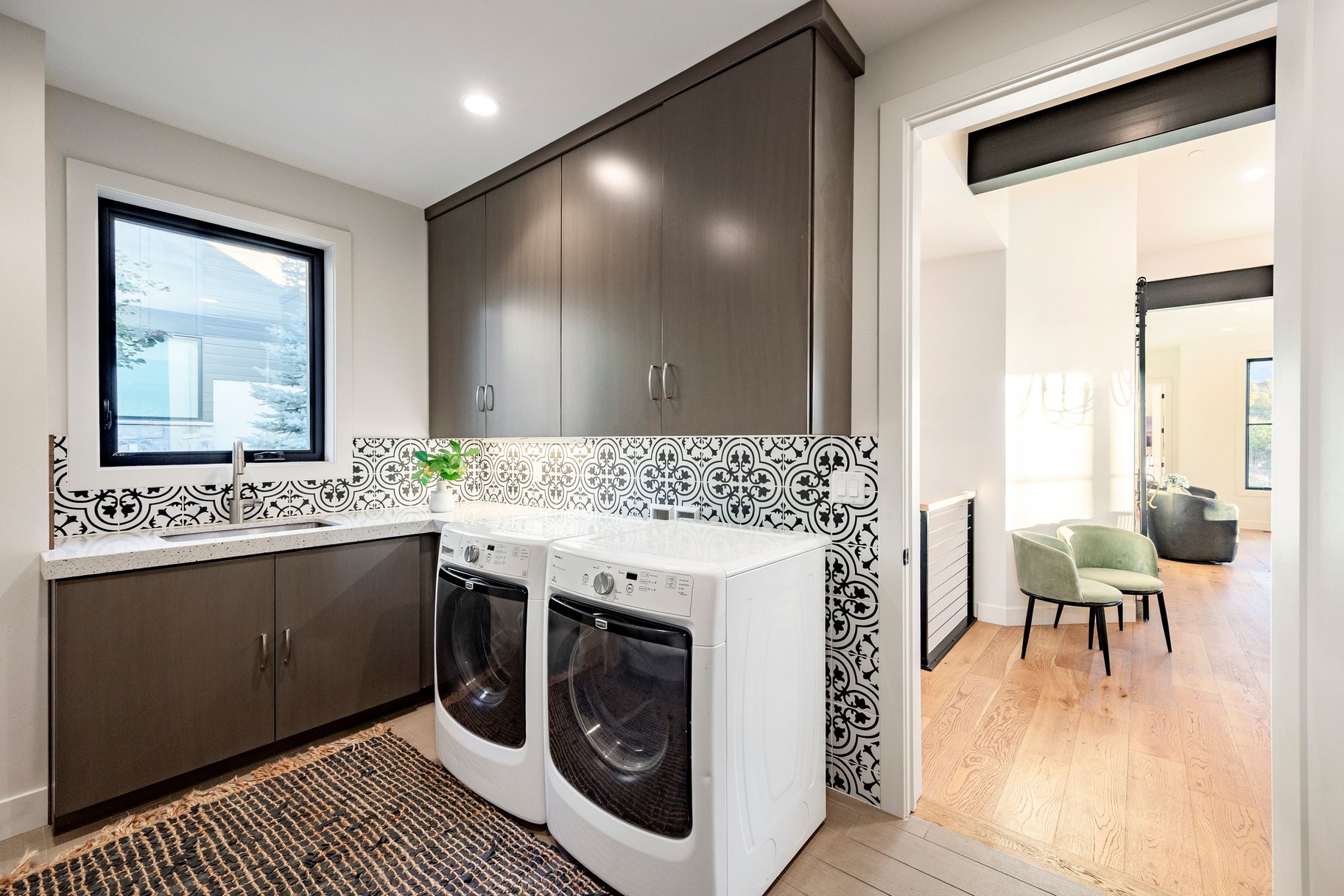  Custom-Home Quality Without the Custom-Home Wait - 物件實景