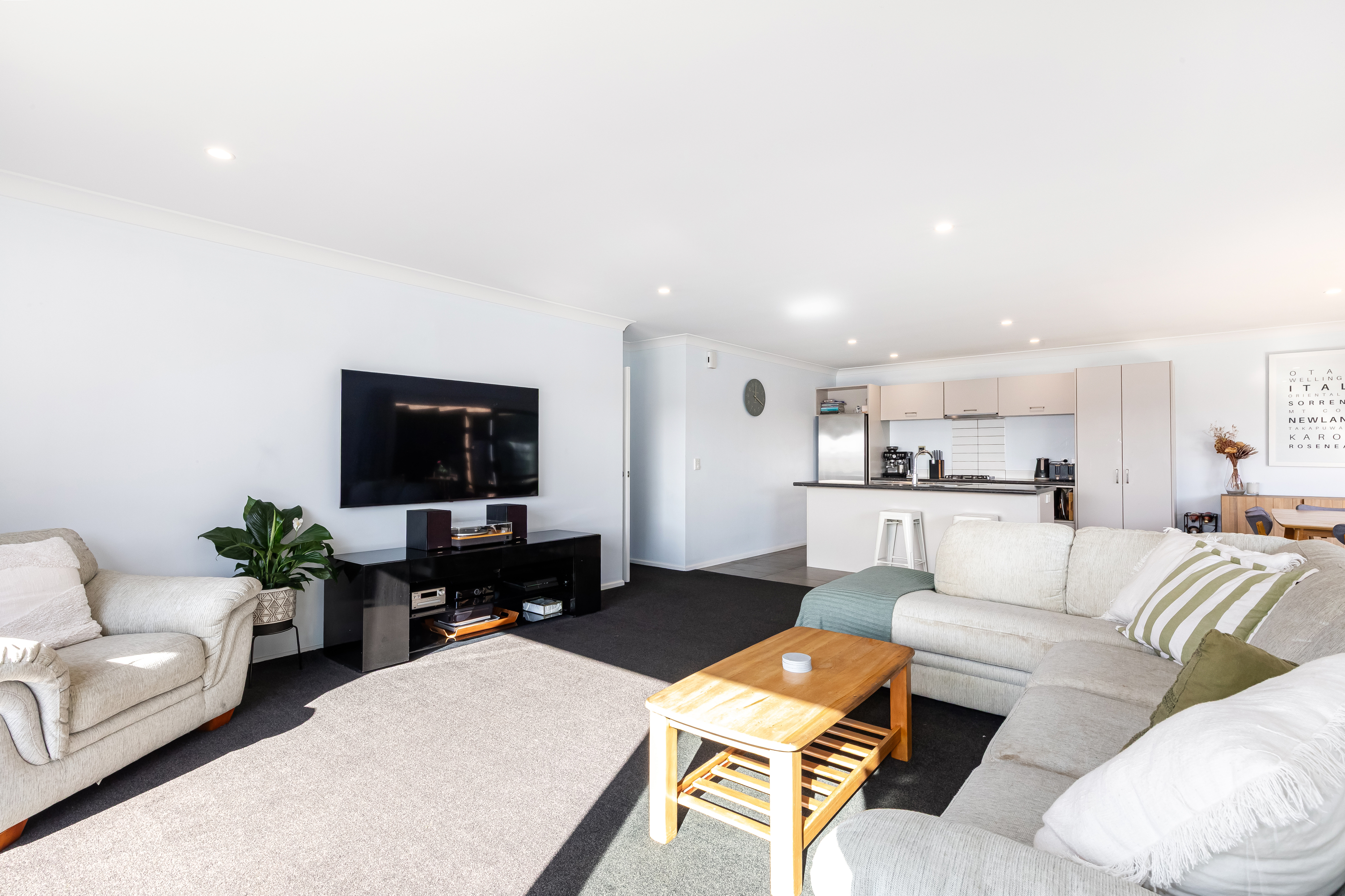  14 Gennaker Lane, Whitby - 物件實景