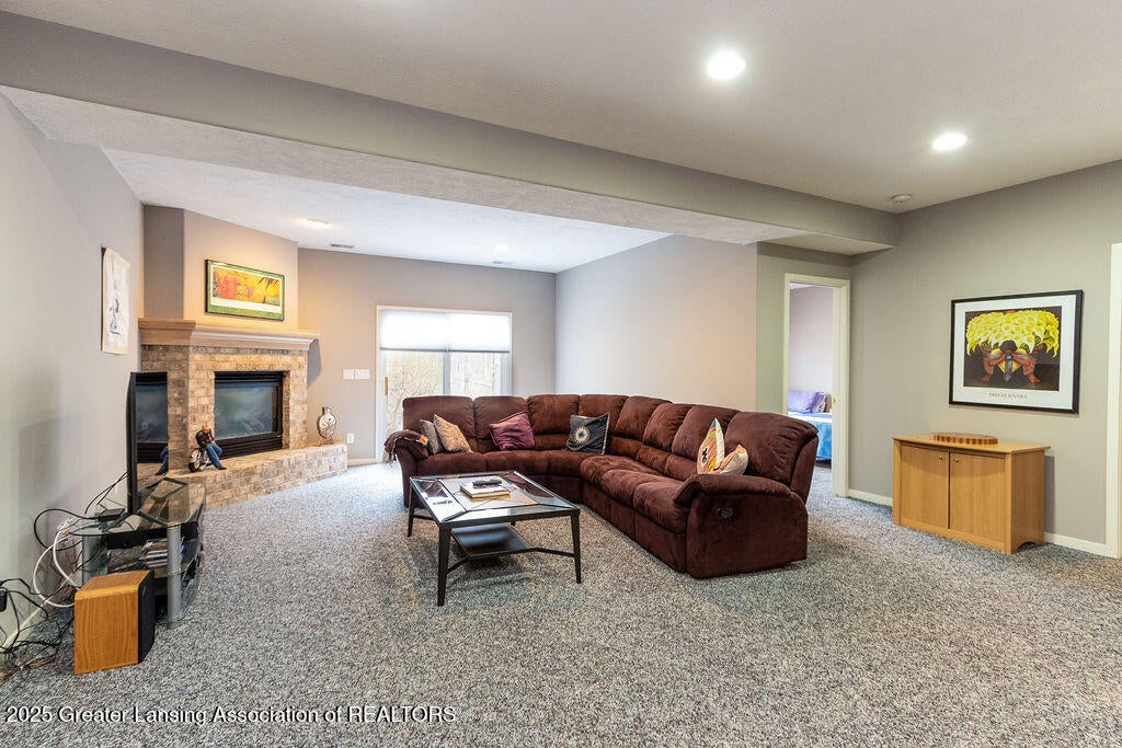 East Lansing, Michigan, 48823, United States, 3 Bedrooms Bedrooms, ,Residential,For Sale,1762272