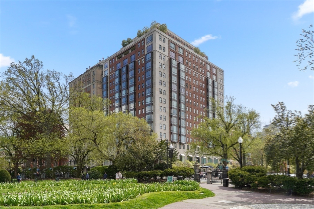 Boston, Massachusetts, 02116, United States, 1 Bedroom Bedrooms, ,2 BathroomsBathrooms,Residential,For Sale,1787577