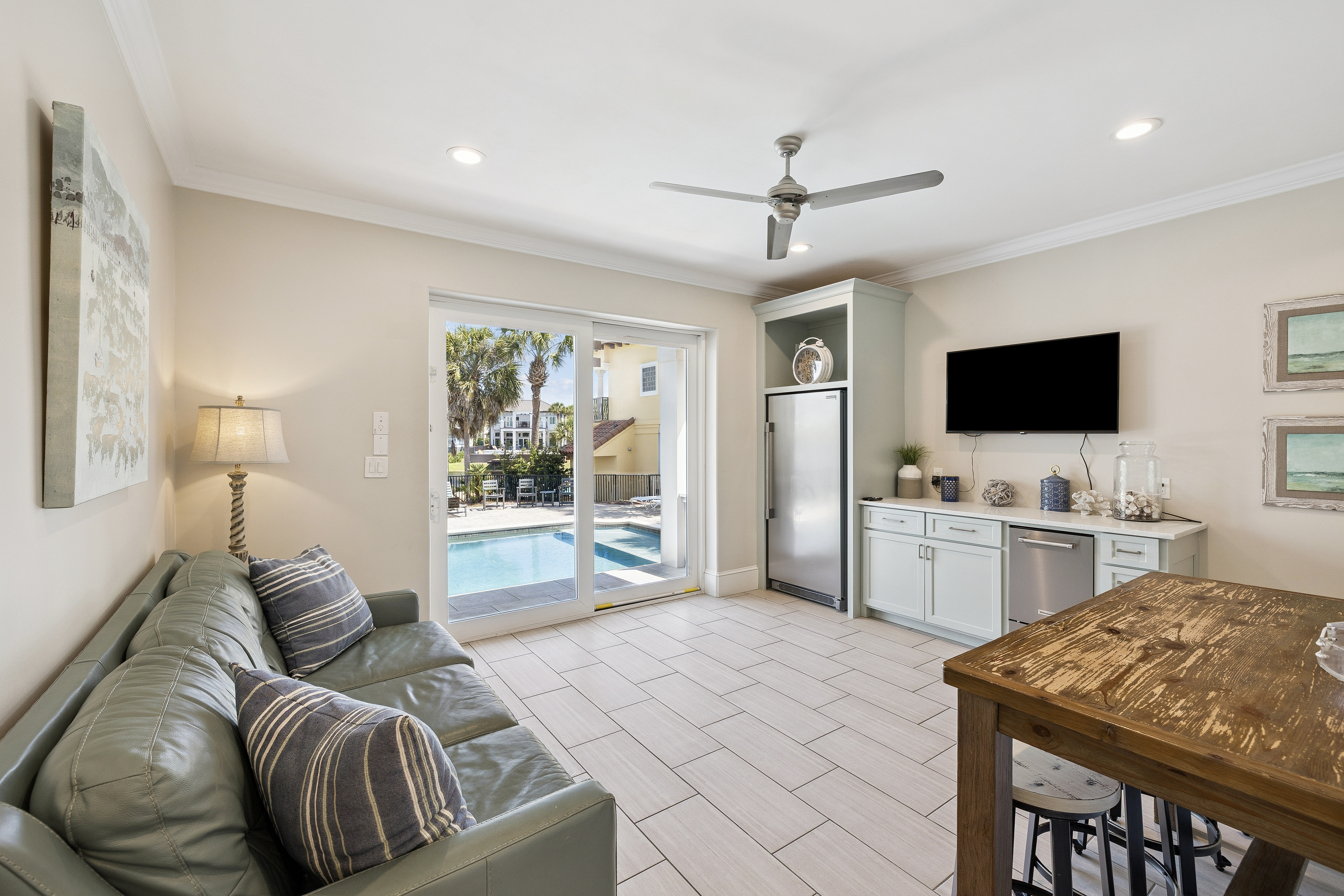  Extraordinary Gulf-View Estate  Heated Pool, Elevator & Multiple Living Areas - 物件實景