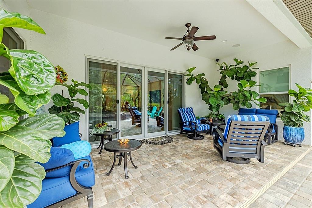 Wesley Chapel, Florida, 33543, United States, 4 Bedrooms Bedrooms, ,5 BathroomsBathrooms,Residential,For Sale,1838527