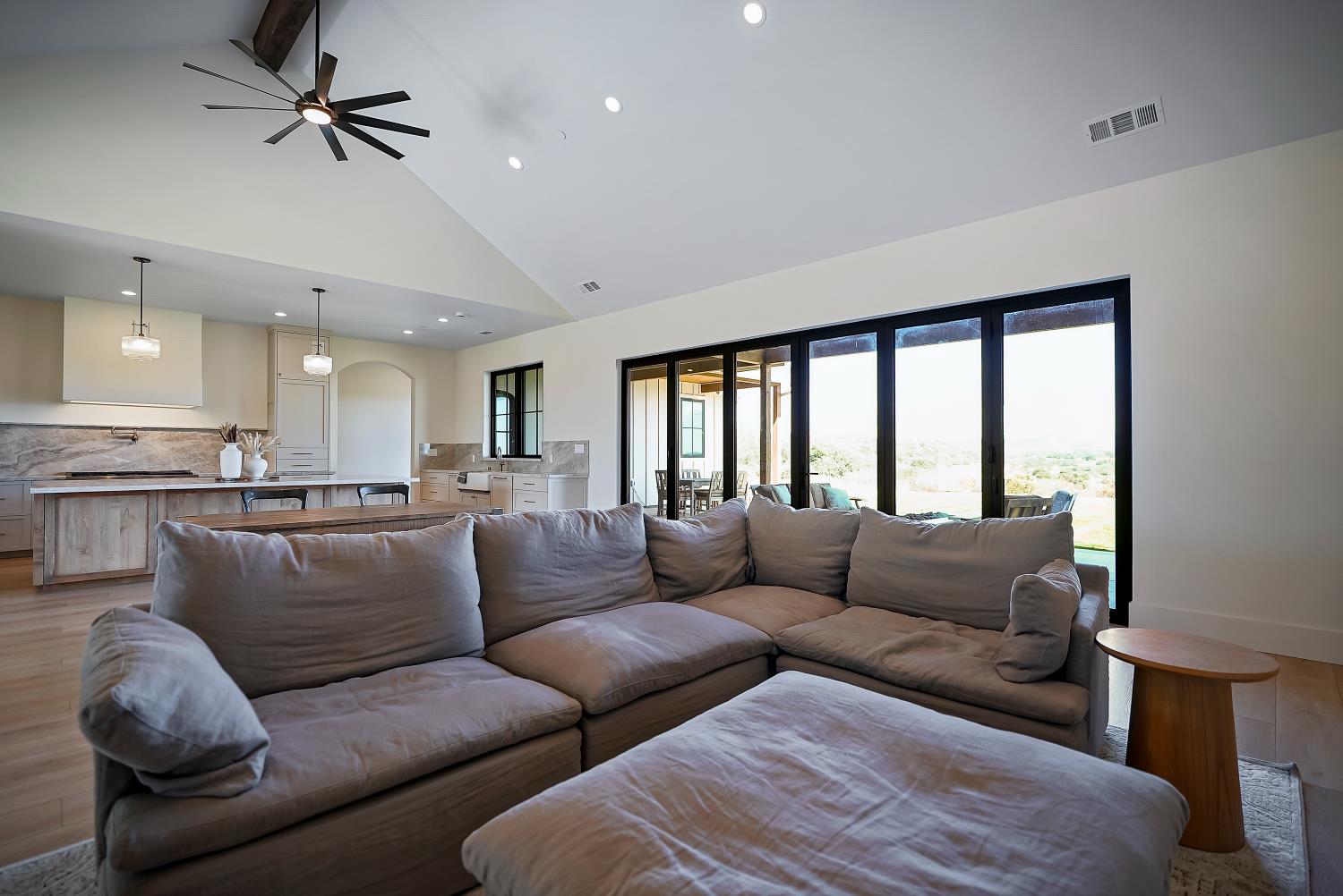 Burson, California, 95225, United States, 4 Bedrooms Bedrooms, ,4 BathroomsBathrooms,Residential,For Sale,2040271