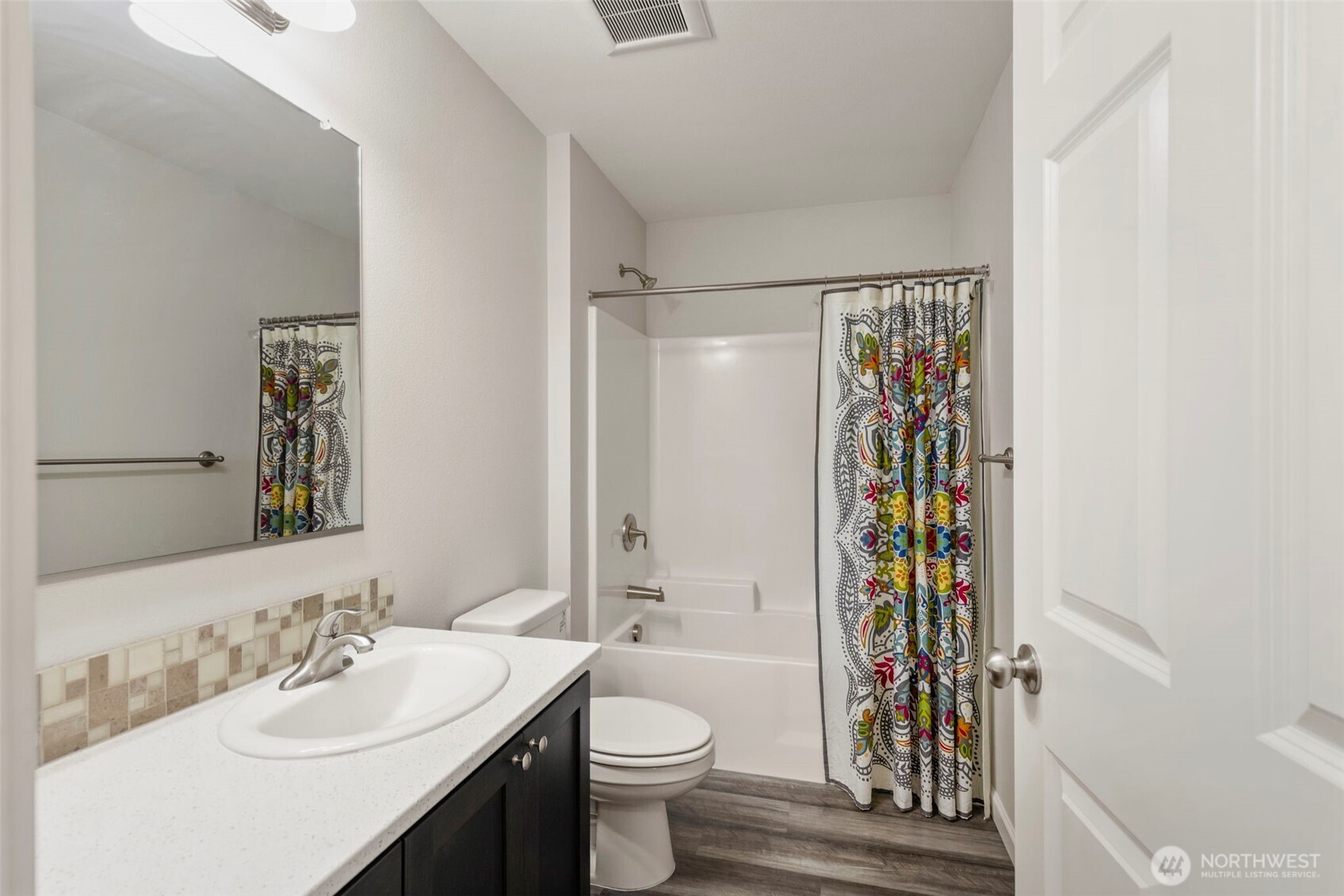 Port Townsend, Washington, 98368, United States, 3 Bedrooms Bedrooms, ,1 BathroomBathrooms,Residential,For Sale,1989519