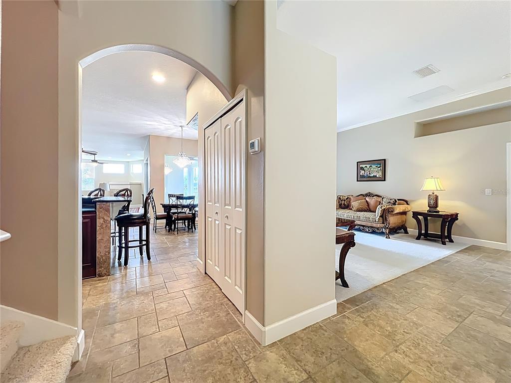 Orlando, Florida, 32829, United States, 4 Bedrooms Bedrooms, ,4 BathroomsBathrooms,Residential,For Sale,1913798