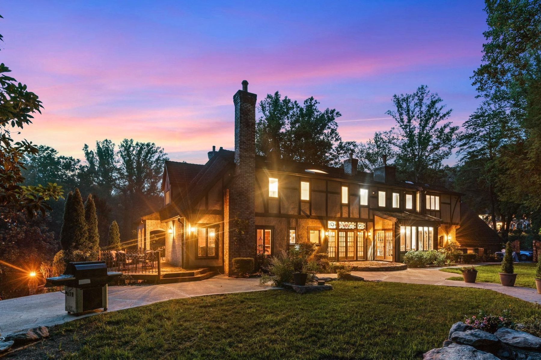  10217 Cedar Pond Drive, Vienna, VA, 22182 - 物件實景