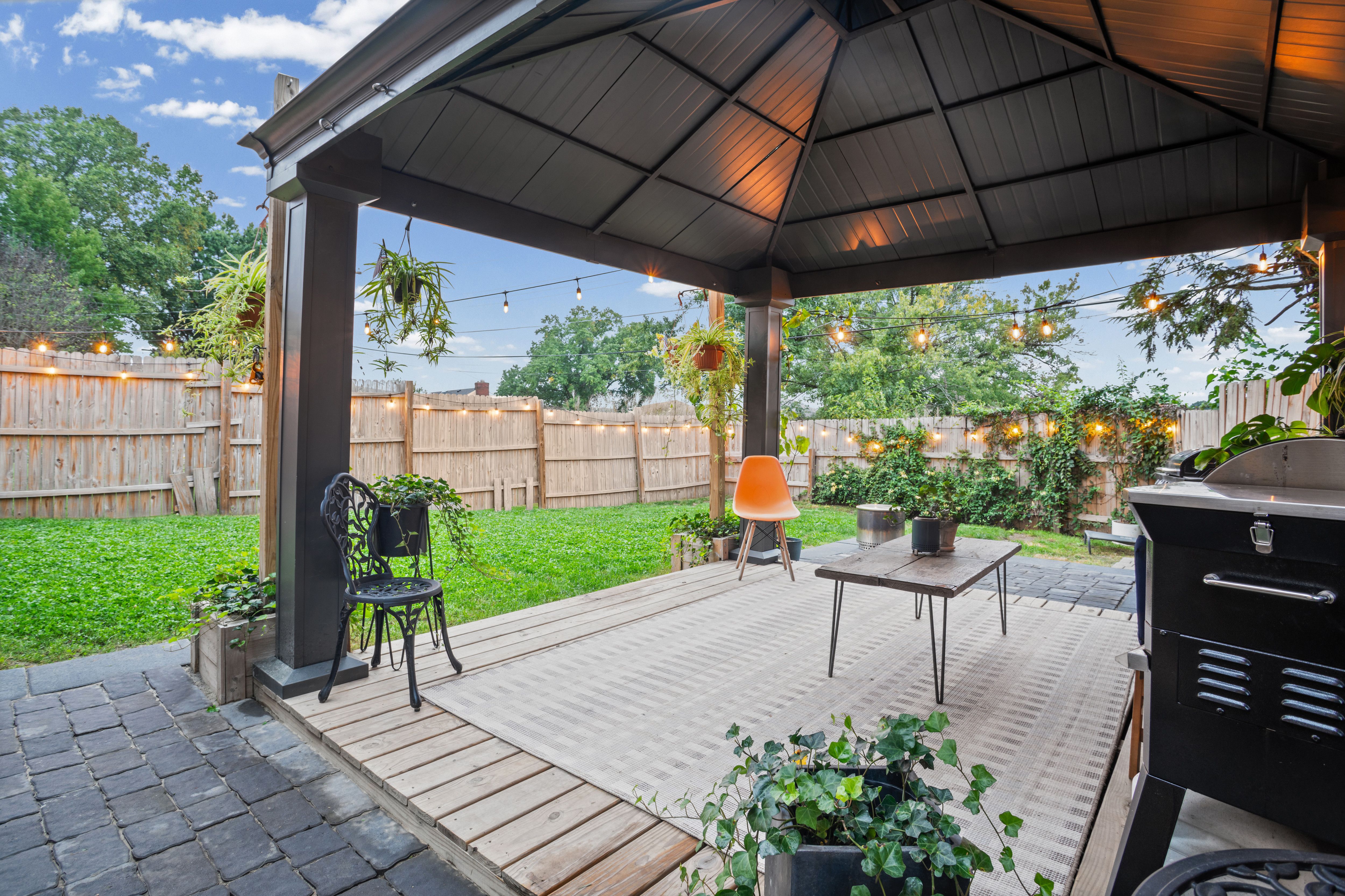  1260 Laurel Hill Drive, West Homestead, PA 15120 - 物件實景