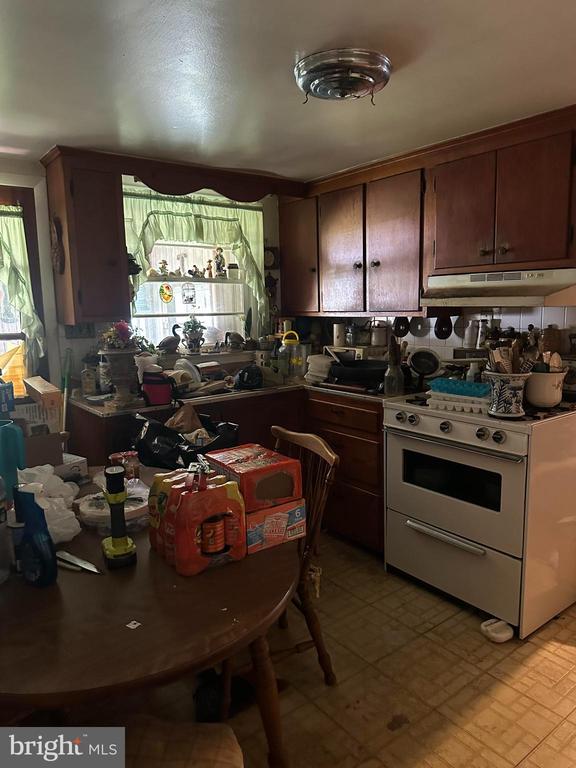 Broad Run, Virginia, 20137, United States, 3 Bedrooms Bedrooms, ,1 BathroomBathrooms,Residential,For Sale,1980432