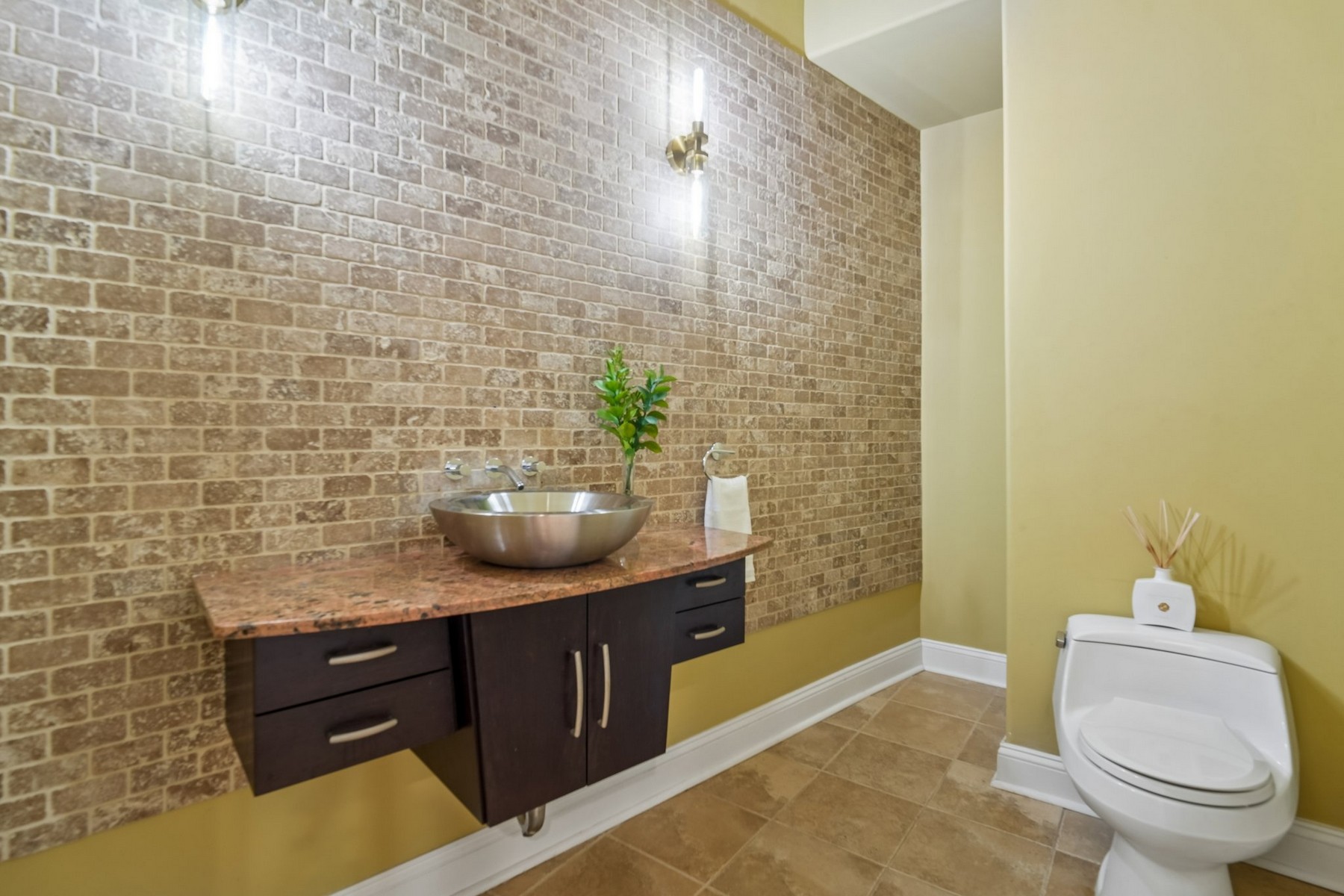  47 Mountainwood Ct, Totowa Boro, NJ, 07512 - 物件實景
