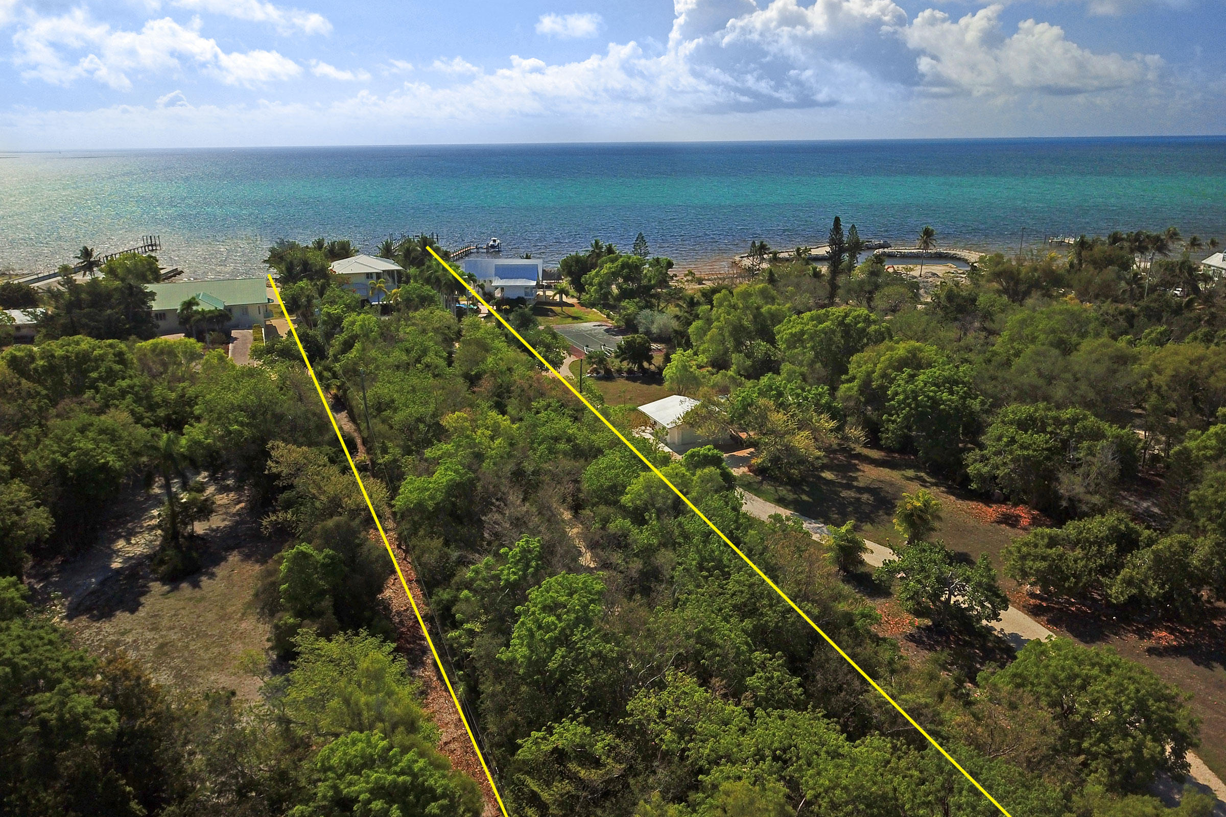 88547 Old Highway, Tavernier, Florida, 33070, United States, 4 Bedrooms Bedrooms, ,3 BathroomsBathrooms,Residential,For Sale,88547 Old Highway,1624824