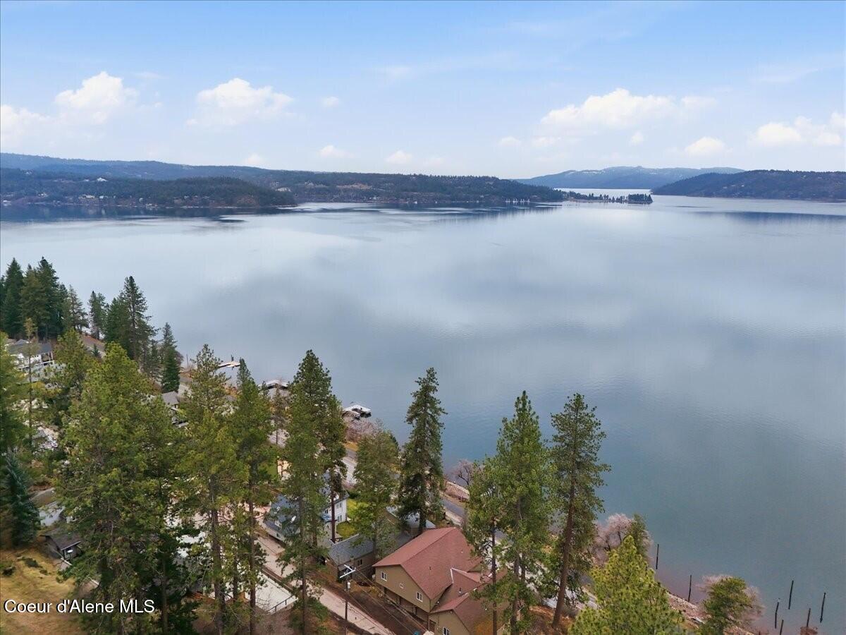 Coeur d'Alene, Idaho, 83814, United States, 3 Bedrooms Bedrooms, ,Residential,For Sale,2012334