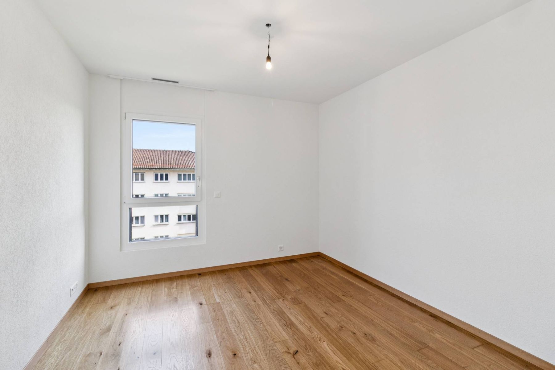  4.5 room penthouse apartment in Préverenges with view of the lake and the Alps - 物件實景
