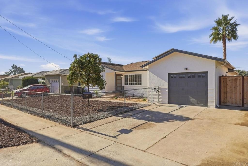 Escondido, California, 92027, United States, 3 Bedrooms Bedrooms, ,2 BathroomsBathrooms,Residential,For Sale,1990327