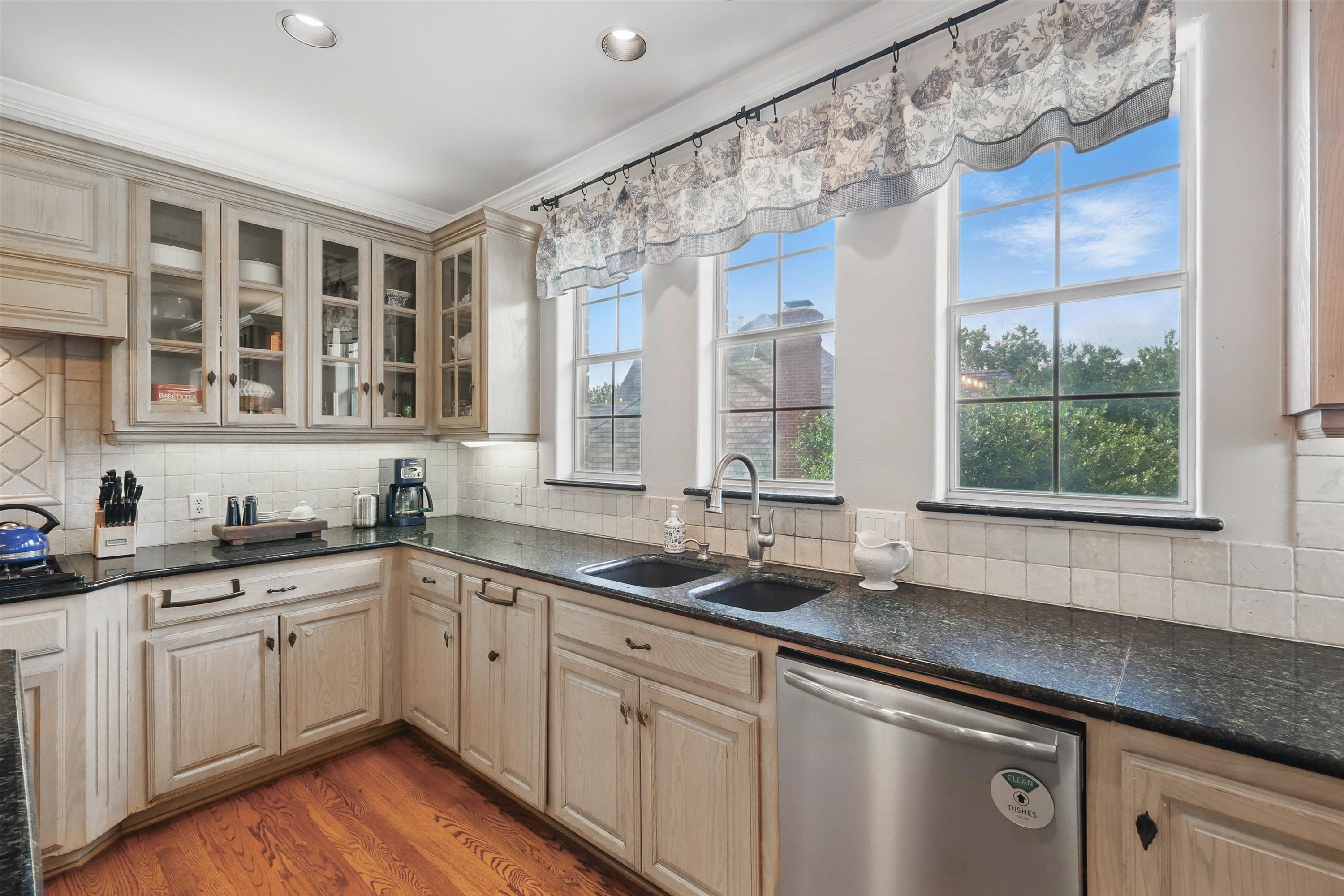  3525 Overton View Court, Fort Worth, TX, 76109 - 物件實景