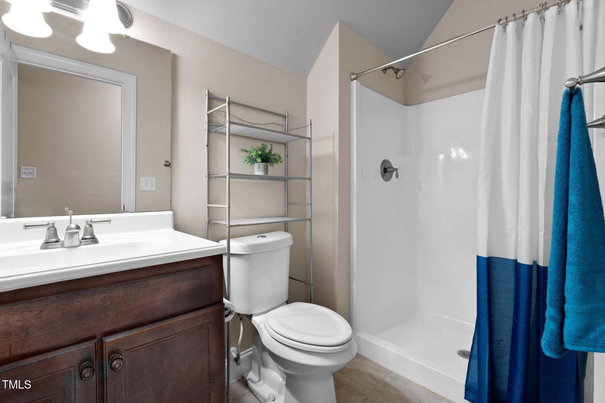 Clayton, North Carolina, 27527, United States, 3 Bedrooms Bedrooms, ,4 BathroomsBathrooms,Residential,For Sale,1874514