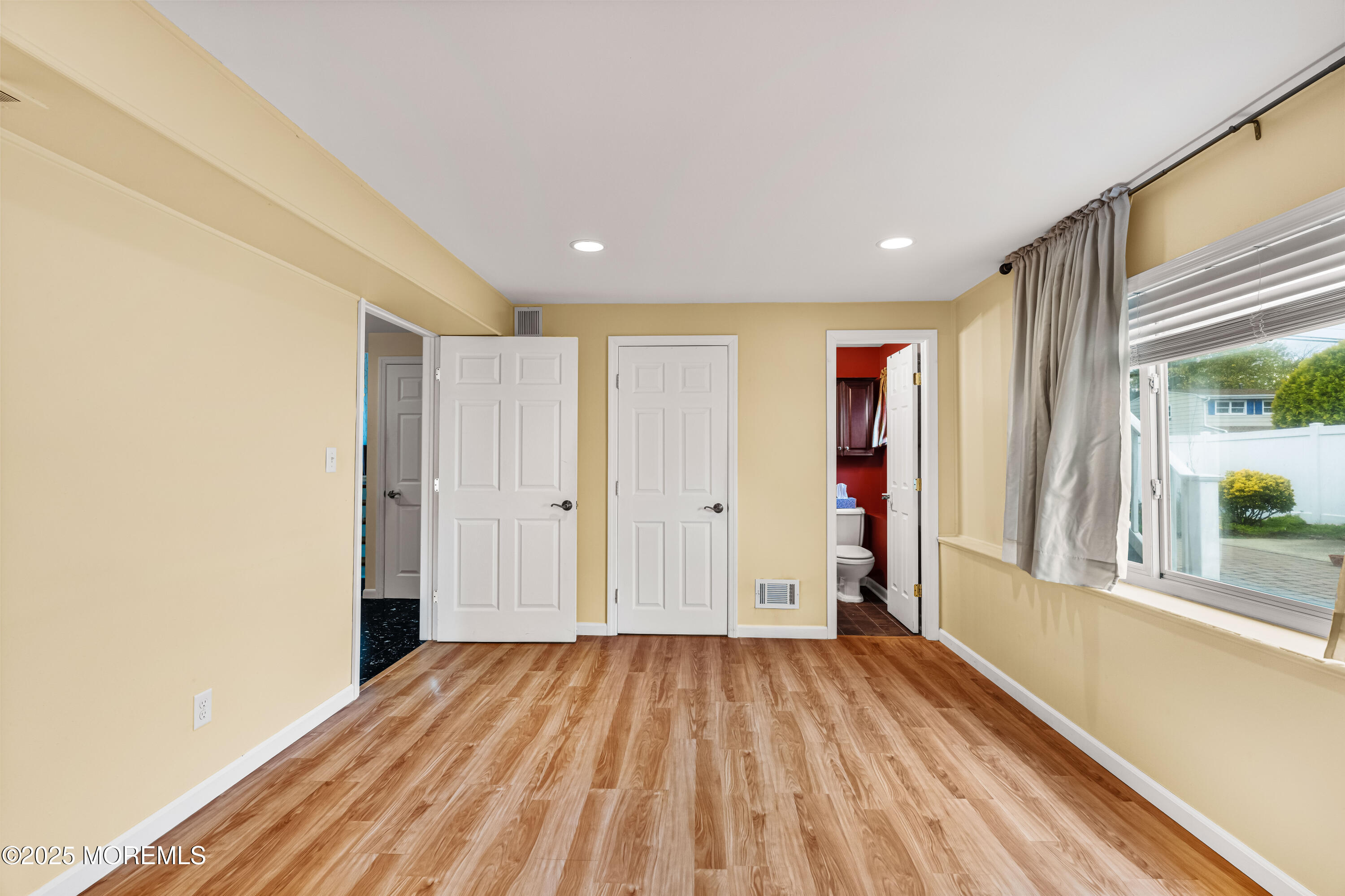 Old Bridge, New Jersey, 08857, United States, 4 Bedrooms Bedrooms, ,2 BathroomsBathrooms,Residential,For Sale,1984027