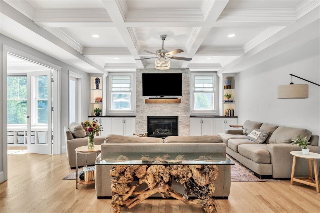 Bedford, Massachusetts, 01730, United States, 5 Bedrooms Bedrooms, ,5 BathroomsBathrooms,Residential,For Sale,1940656
