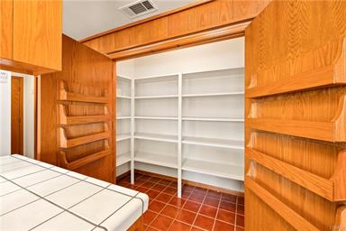 Hemet, California, 92544, United States, 5 Bedrooms Bedrooms, ,3 BathroomsBathrooms,Residential,For Sale,1989117