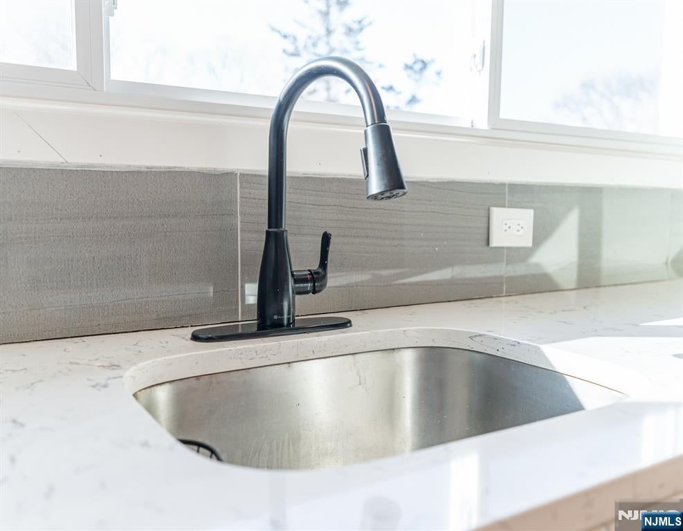 Ringwood, New Jersey, 07456, United States, 3 Bedrooms Bedrooms, ,3 BathroomsBathrooms,Residential,For Sale,1981754