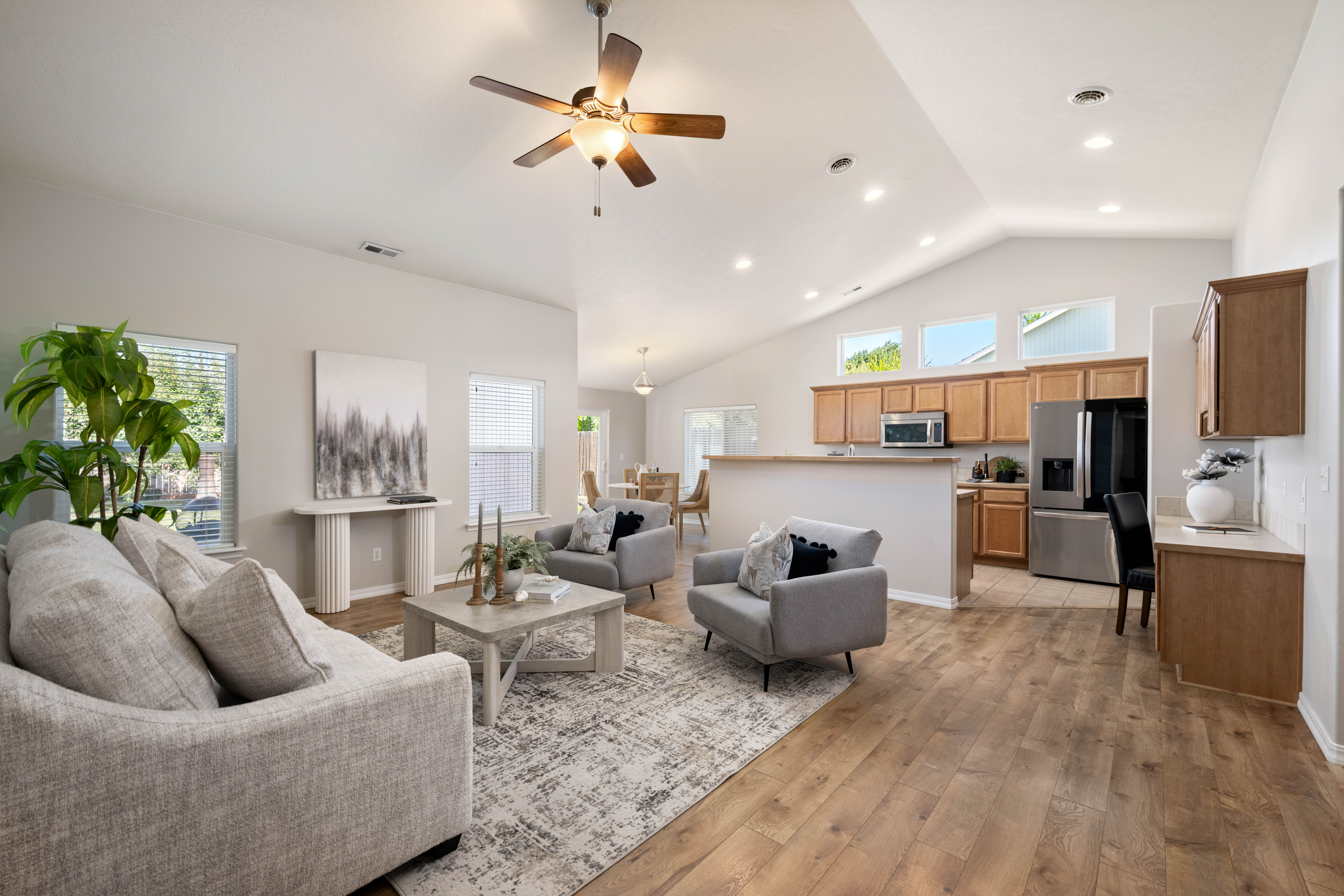  Move In Ready No HOA - 物件實景