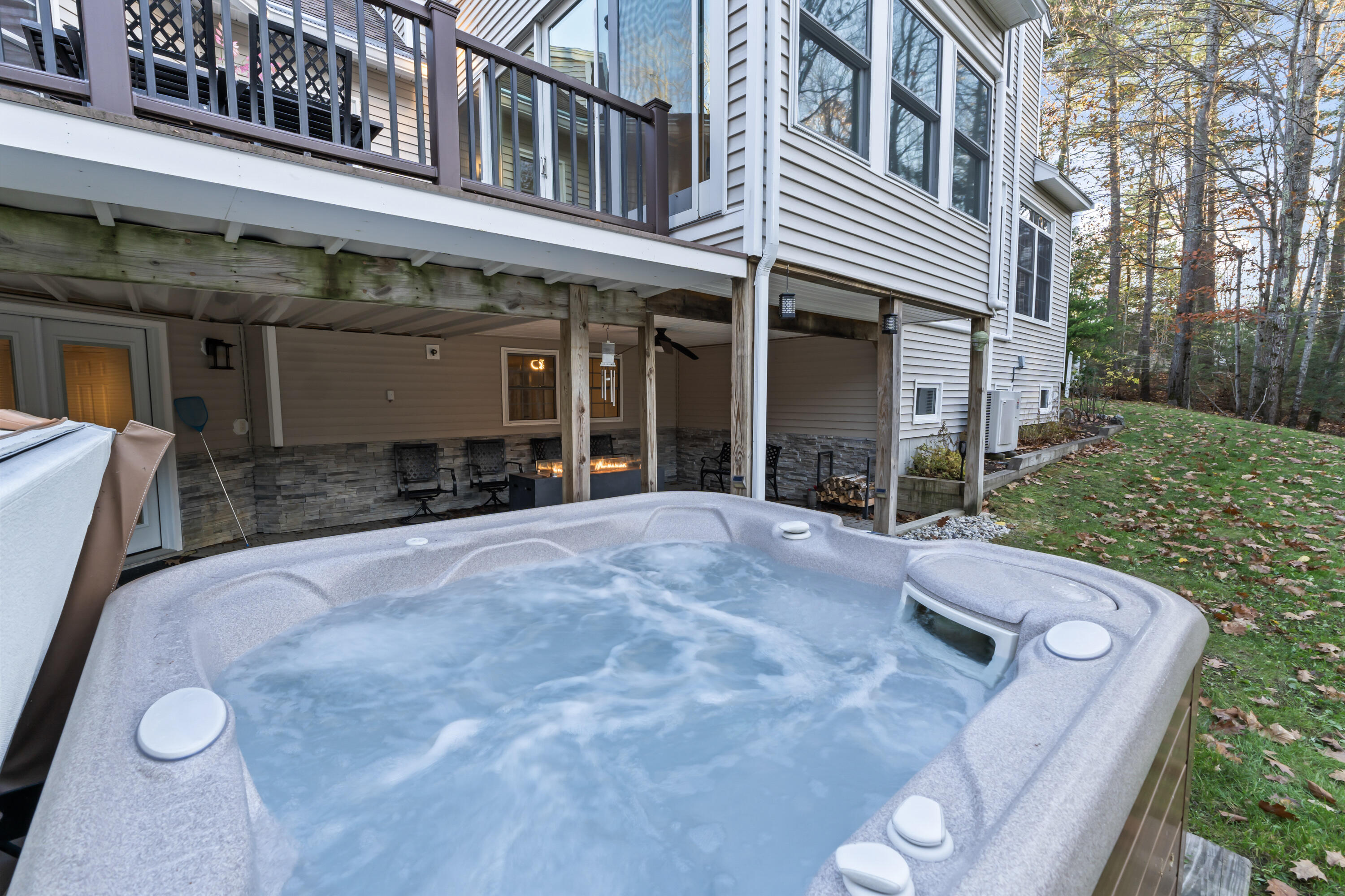 Ogunquit, Maine, 03907, United States, ,4 BathroomsBathrooms,Residential,For Sale,1830801
