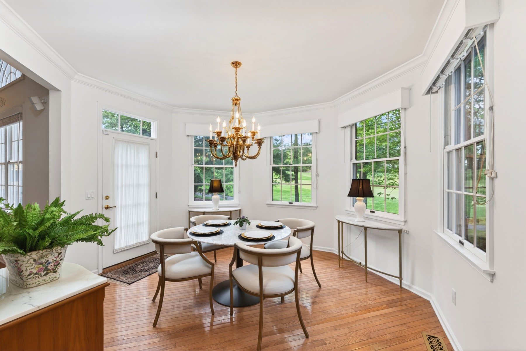  ?Amherst Mews? Stunning Townhome features Golf Course Views - 物件實景