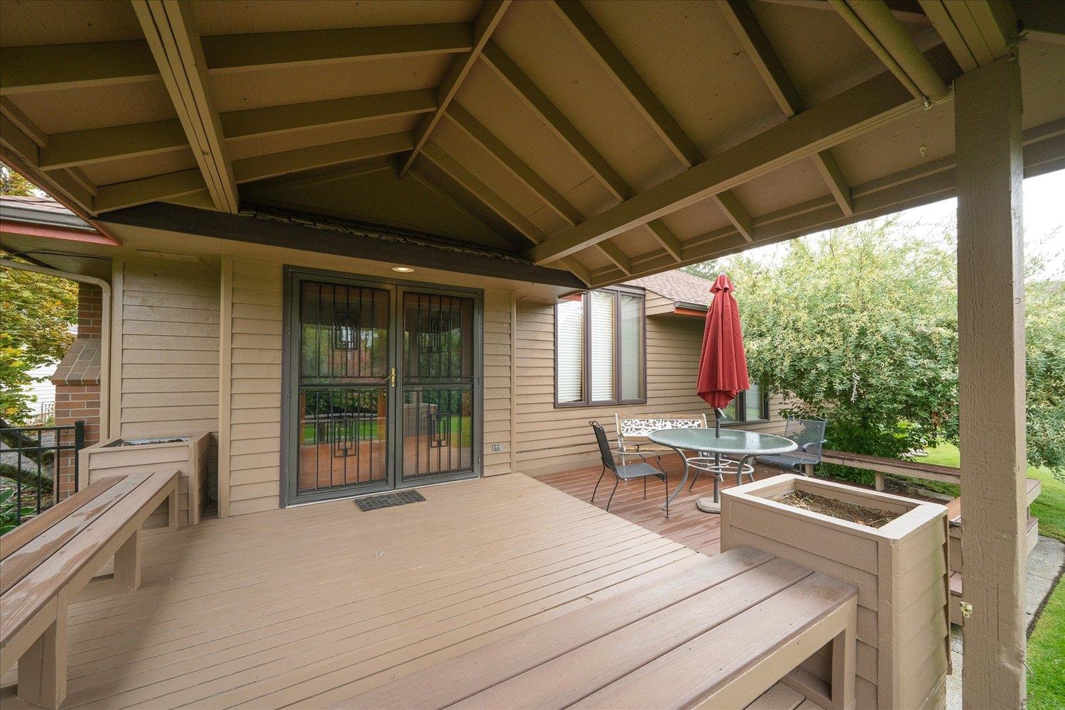 Spokane, Washington, 99203, United States, 3 Bedrooms Bedrooms, ,3 BathroomsBathrooms,Residential,For Sale,1978523