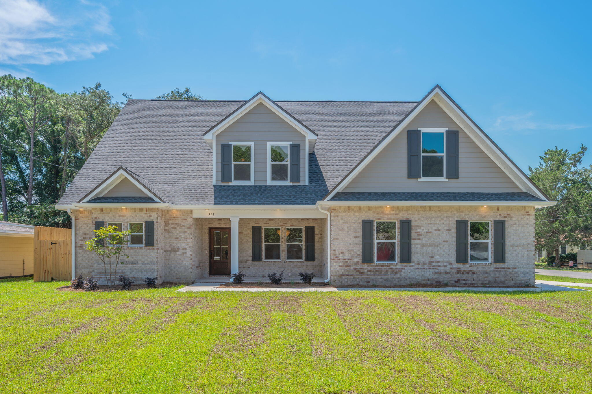 Fort Walton Beach, Florida, 32548, United States, 6 Bedrooms Bedrooms, ,3 BathroomsBathrooms,Residential,For Sale,1890001