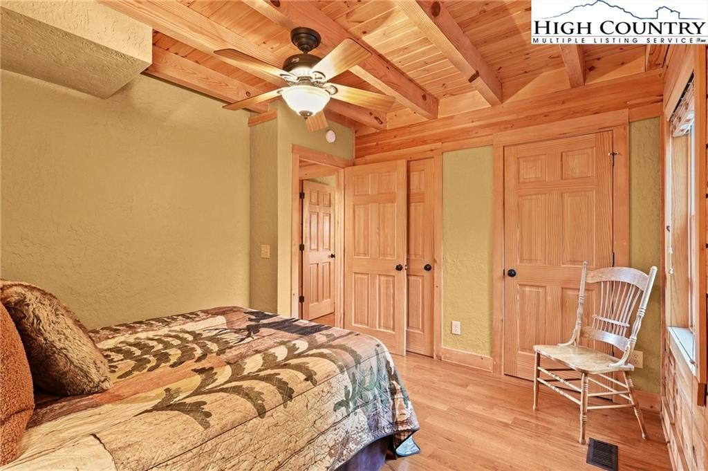 Ferguson, North Carolina, 28624, United States, 3 Bedrooms Bedrooms, ,2 BathroomsBathrooms,Residential,For Sale,1989940