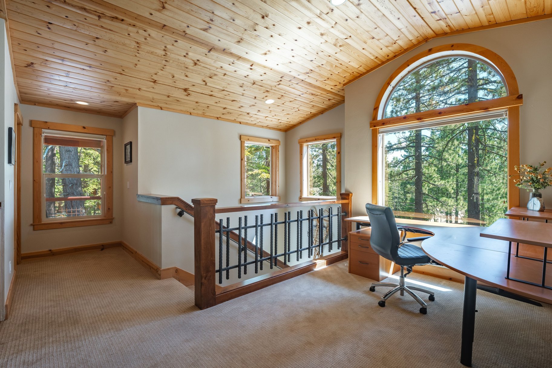  Designed For Mountain Living - 物件實景