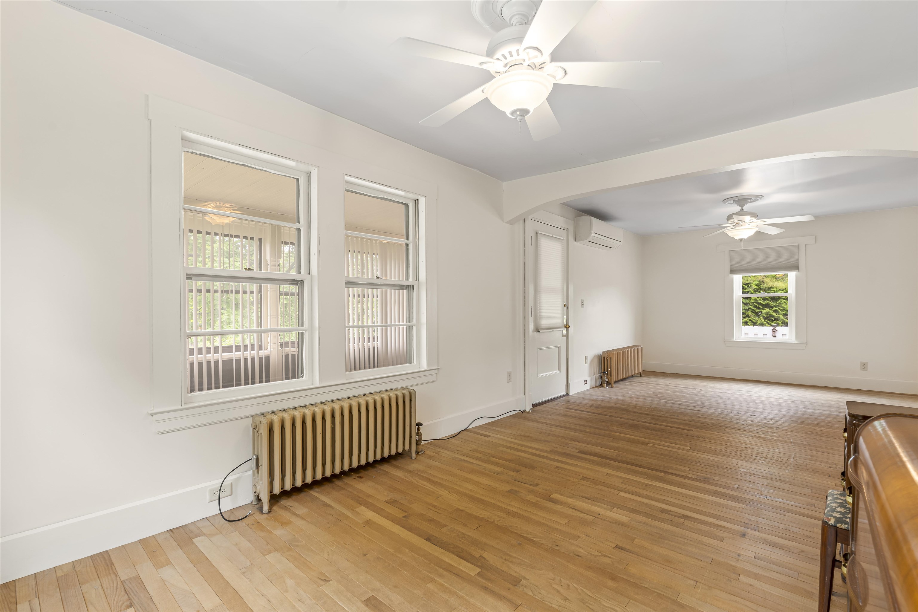 Limerick, Maine, 04048, United States, 4 Bedrooms Bedrooms, ,2 BathroomsBathrooms,Residential,For Sale,1983800