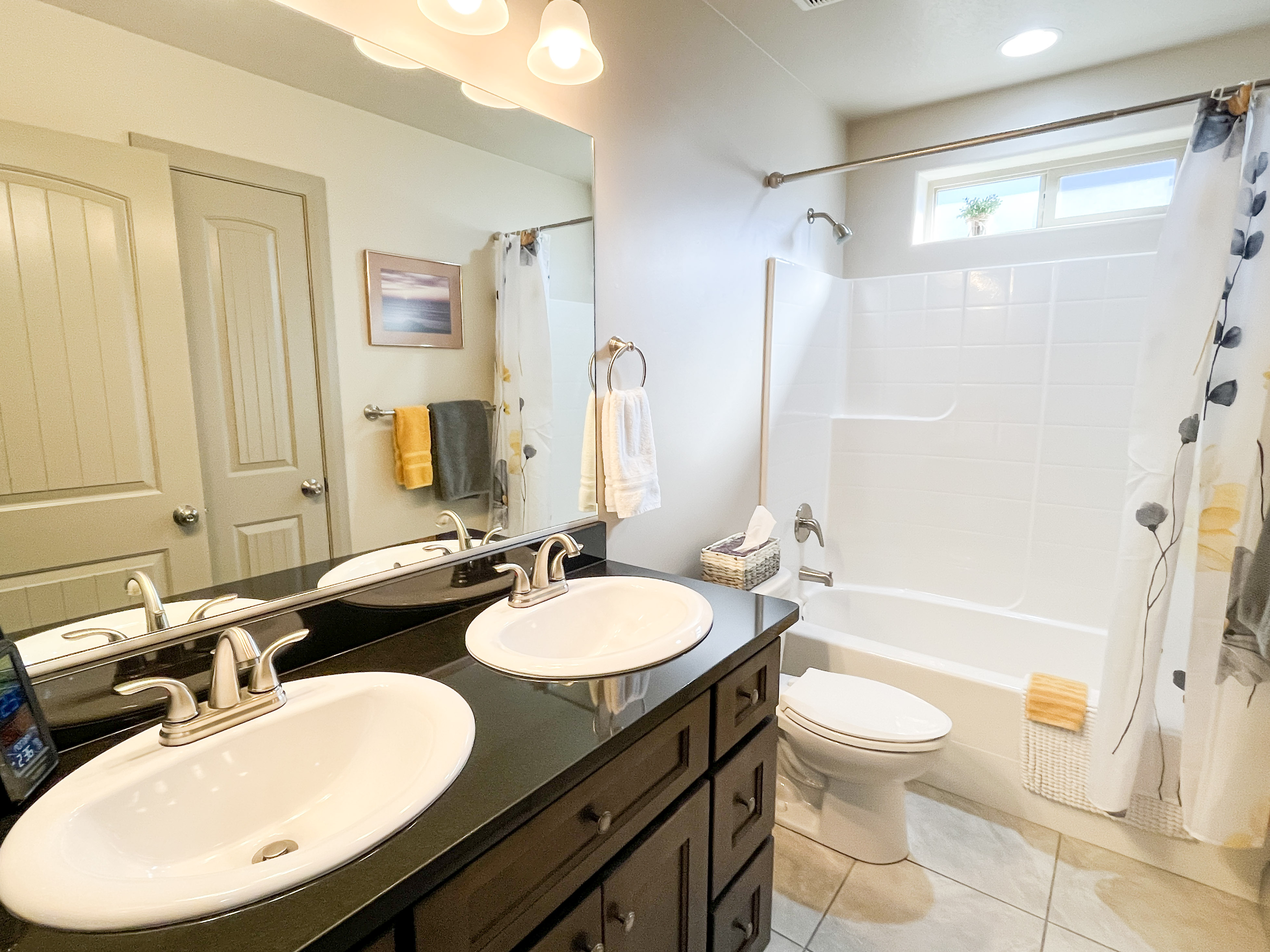 Cedar City, Utah, 84721, United States, 4 Bedrooms Bedrooms, ,2 BathroomsBathrooms,Residential,For Sale,1989558