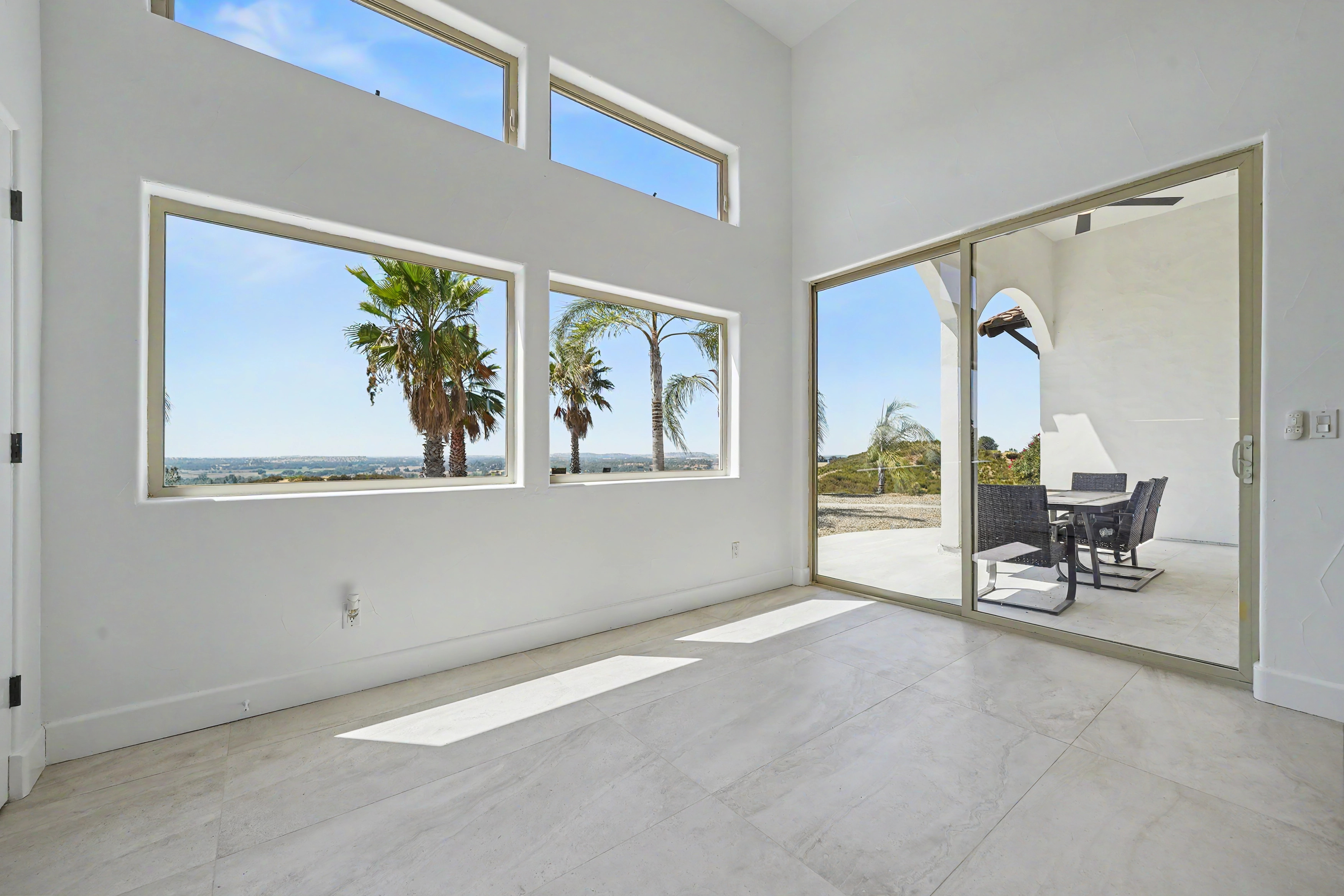  Elevated Living with 360 Views on 40 Acres - 物件實景