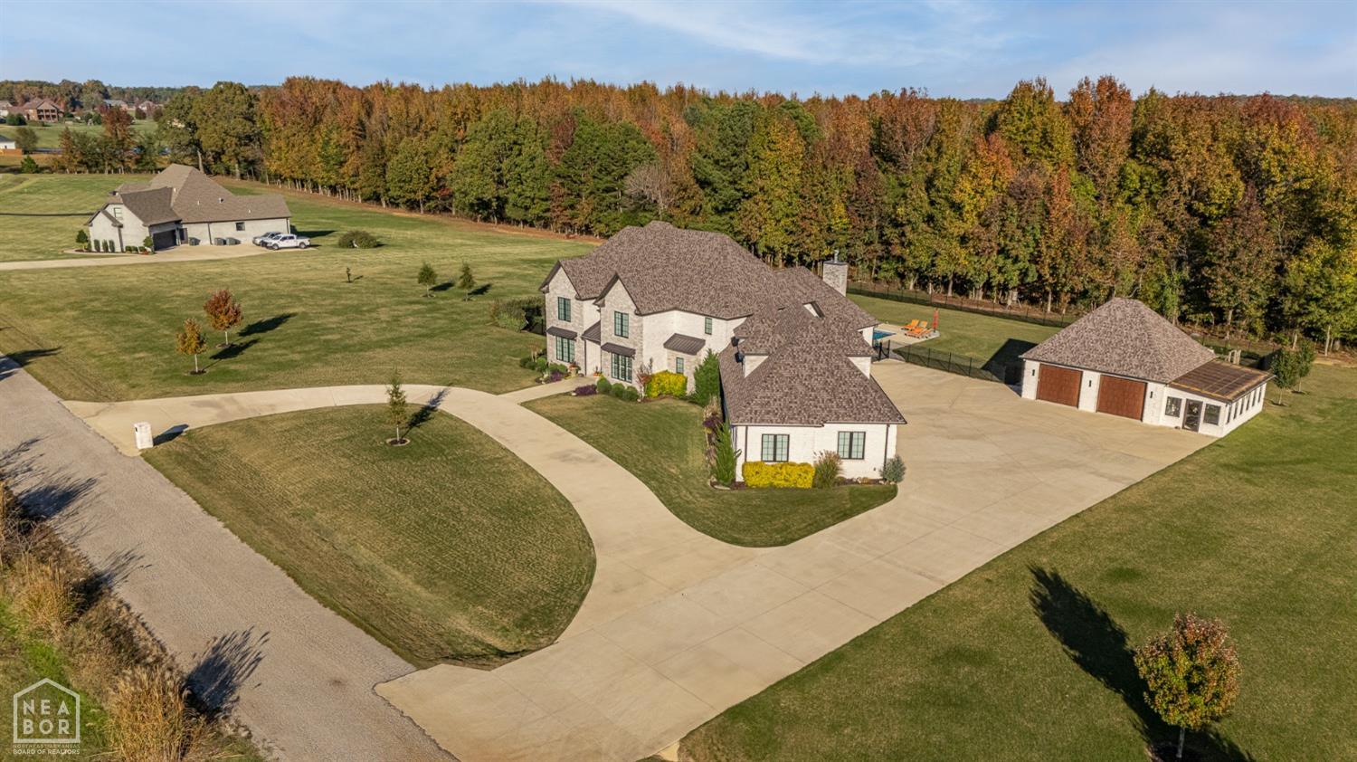 Jonesboro, Arkansas, 72405, United States, 5 Bedrooms Bedrooms, ,5 BathroomsBathrooms,Residential,For Sale,1983308