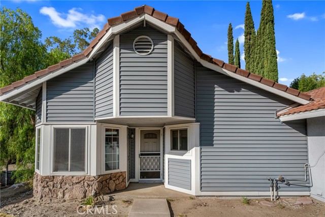 Canyon Country, California, 91387, United States, 2 Bedrooms Bedrooms, ,2 BathroomsBathrooms,Residential,For Sale,1979906