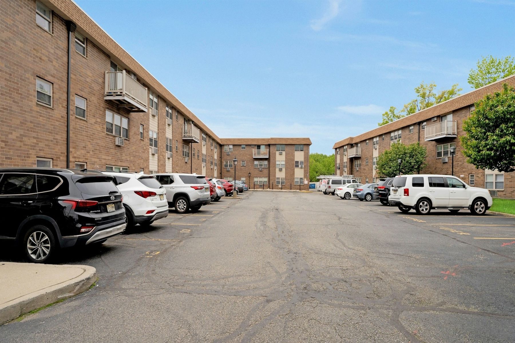  205 Bergen Turnpike, Ridgefield Park, NJ, 07660 - 物件實景