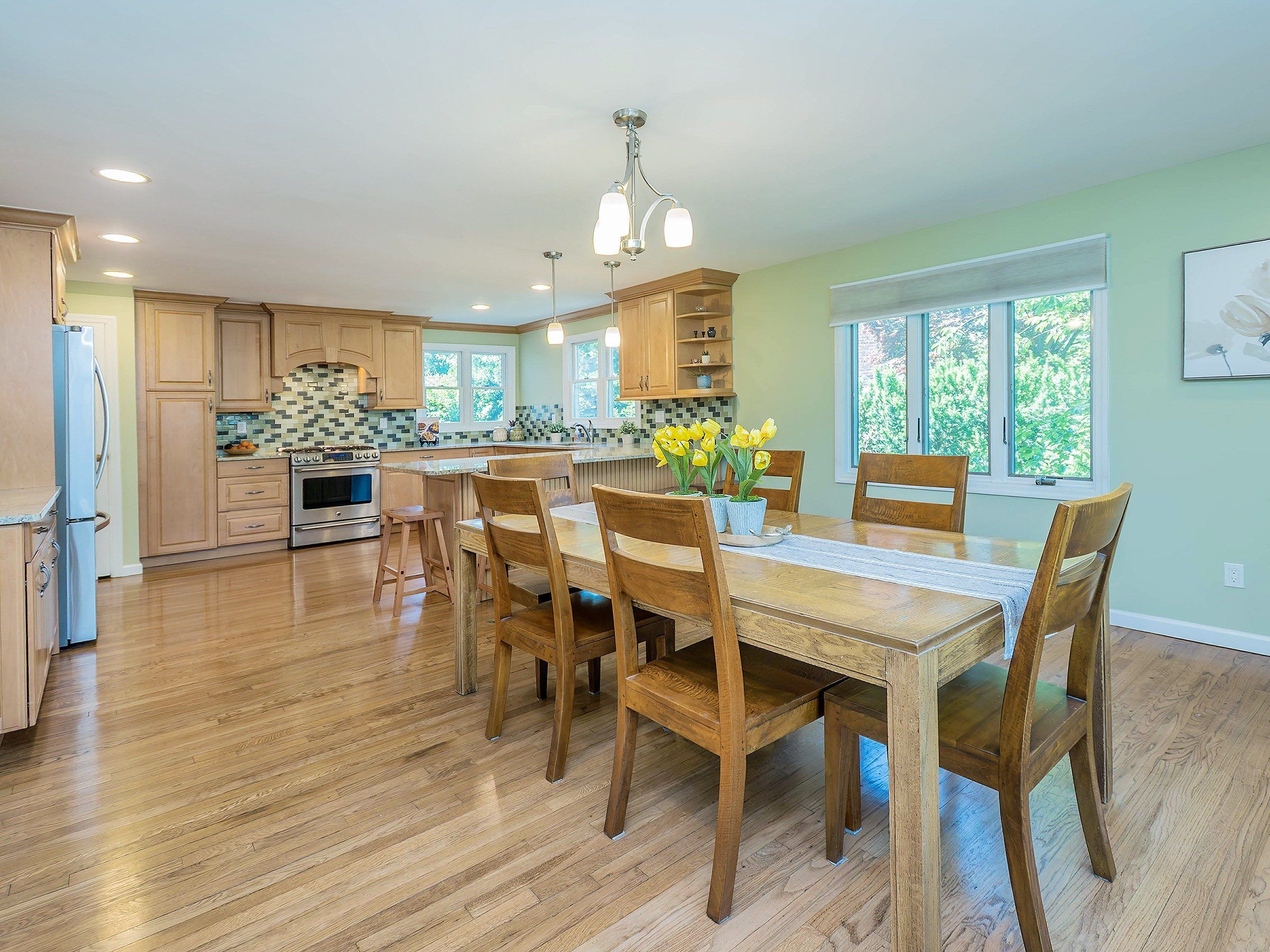  22 Andover Road, Port Washington, NY, 11050 - 物件實景