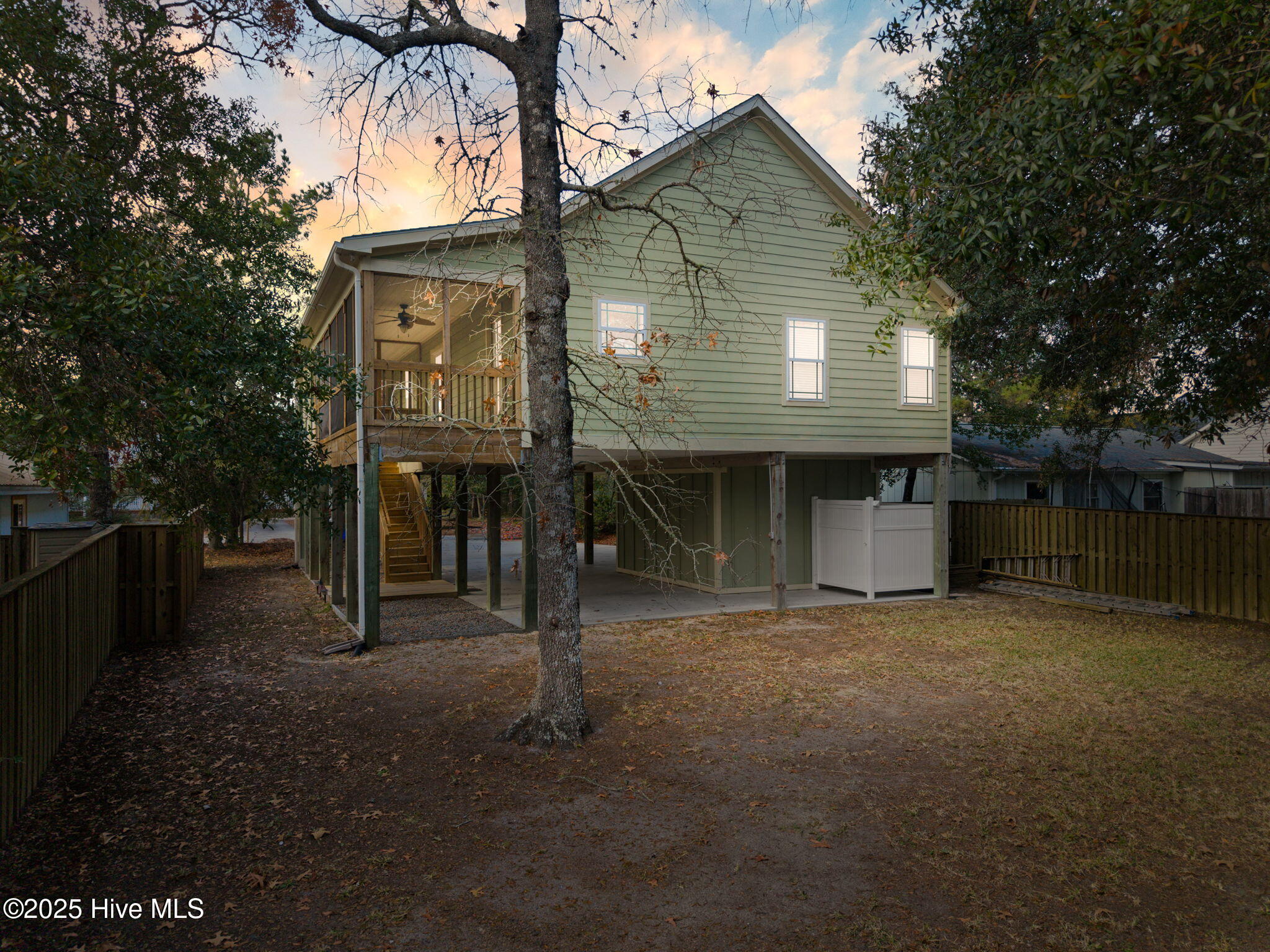 Oak Island, North Carolina, 28465, United States, 3 Bedrooms Bedrooms, ,2 BathroomsBathrooms,Residential,For Sale,2010005