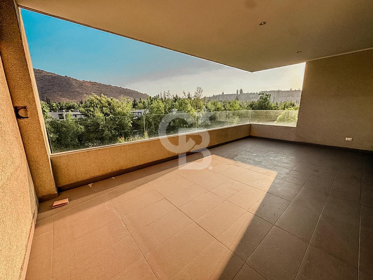 Lo Barnechea, Chile, 3 Bedrooms Bedrooms, ,4 BathroomsBathrooms,Residential,For Sale,1999064