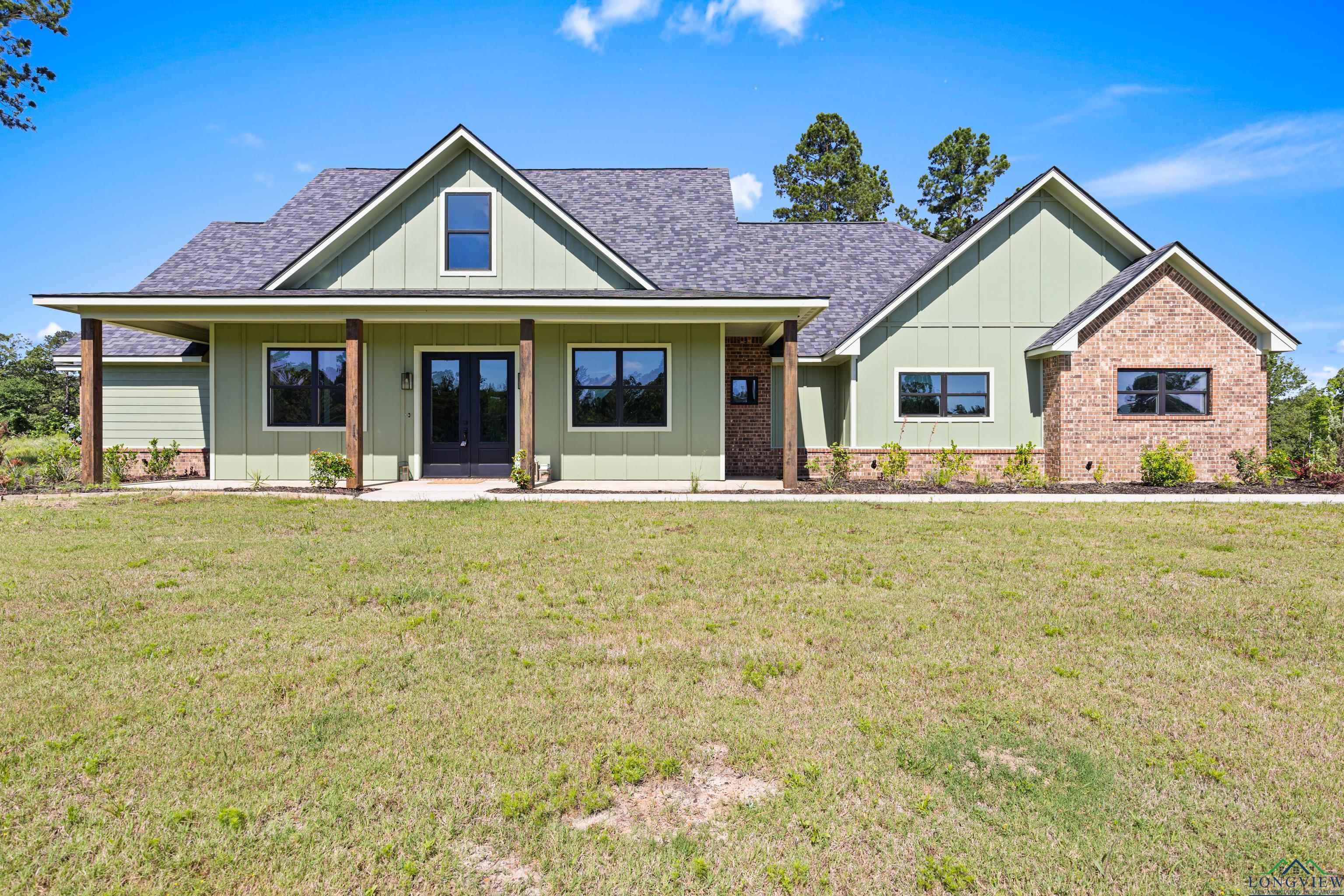 Diana, Texas, 75640, United States, 4 Bedrooms Bedrooms, ,3 BathroomsBathrooms,Residential,For Sale,1828034