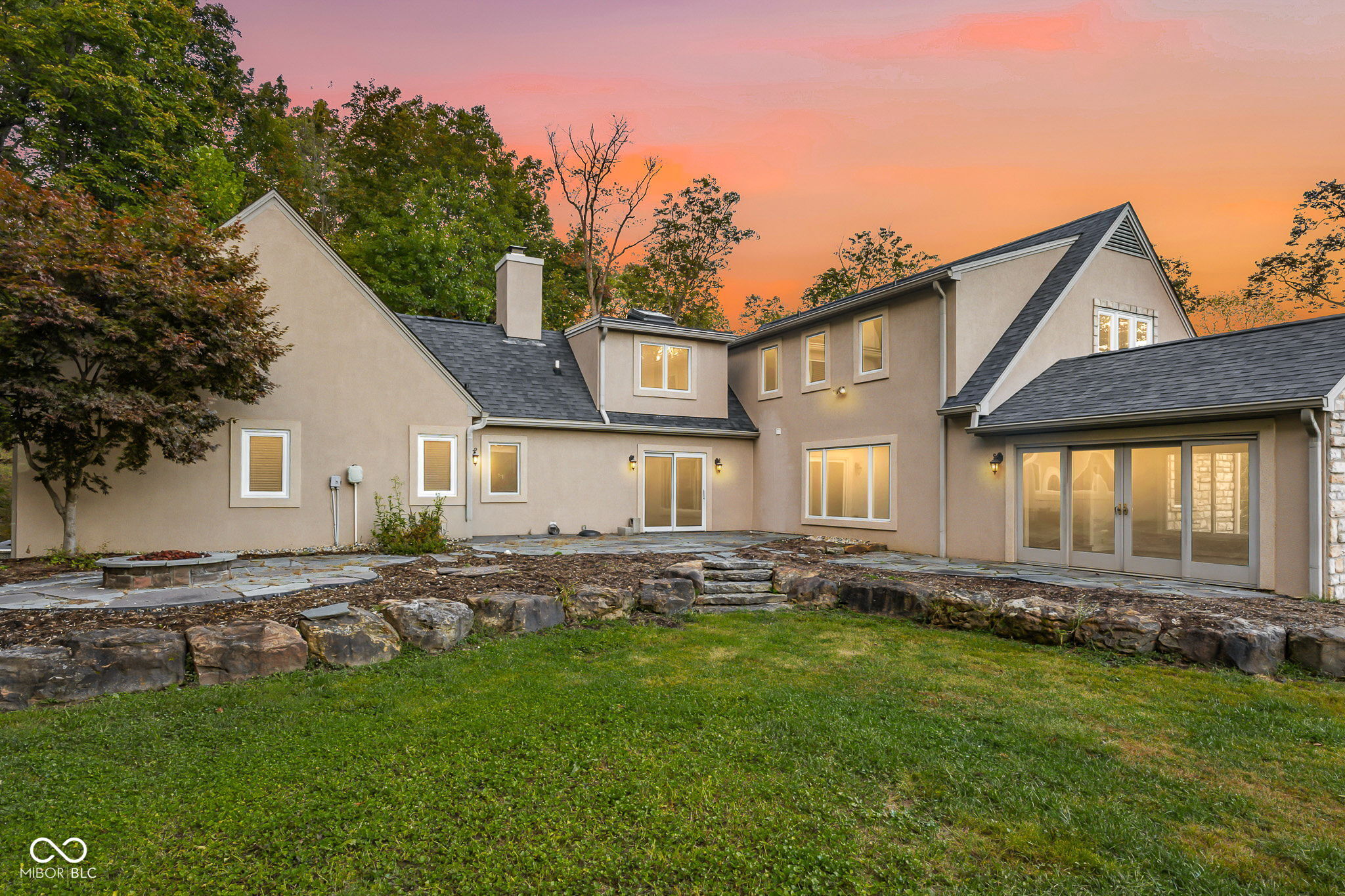 Columbus, Indiana, 47201, United States, 5 Bedrooms Bedrooms, ,6 BathroomsBathrooms,Residential,For Sale,1982008