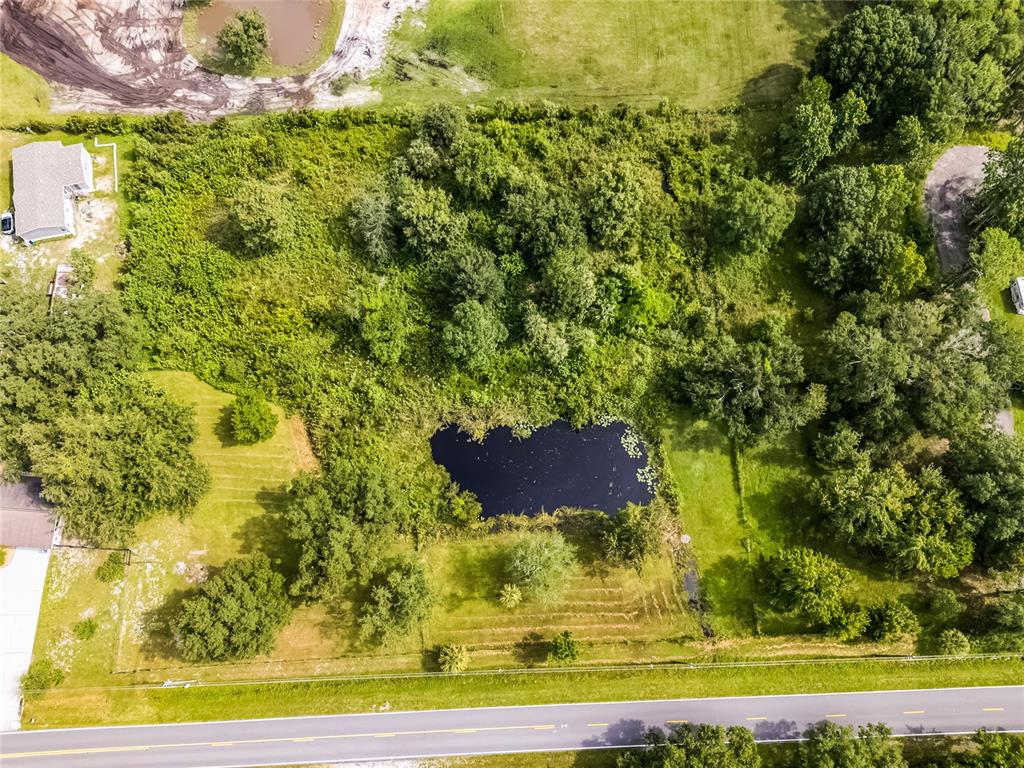 Geneva, Florida, 32732, United States, 3 Bedrooms Bedrooms, ,2 BathroomsBathrooms,Residential,For Sale,1897642