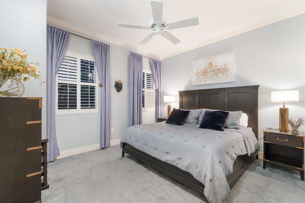 Longboat Key, Florida, 34228, United States, 5 Bedrooms Bedrooms, ,4 BathroomsBathrooms,Residential,For Sale,1785002