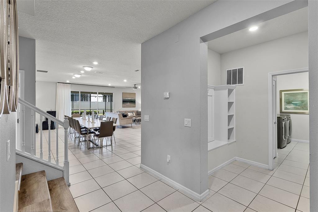 Davenport, Florida, 33897, United States, 10 Bedrooms Bedrooms, ,8 BathroomsBathrooms,Residential,For Sale,1897679