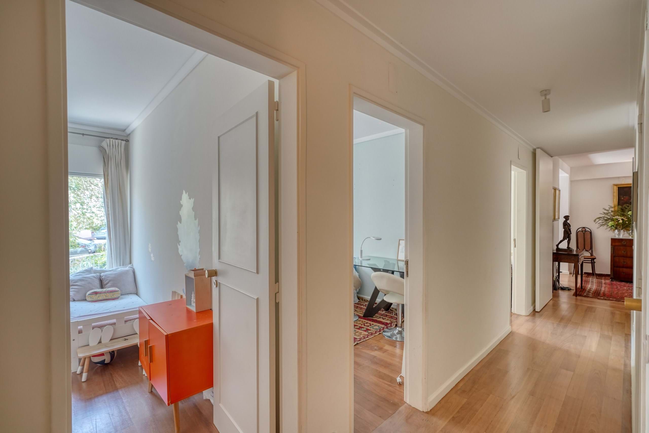 Lisboa, Lisbon, 1200-842, PT, 4 Bedrooms Bedrooms, ,3 BathroomsBathrooms,Residential,For Sale,1794251