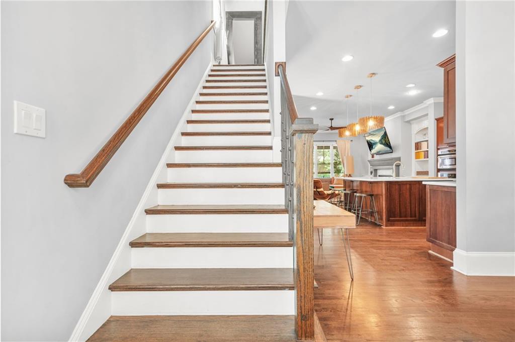 Atlanta, Georgia, 30363, United States, 3 Bedrooms Bedrooms, ,4 BathroomsBathrooms,Residential,For Sale,1896022